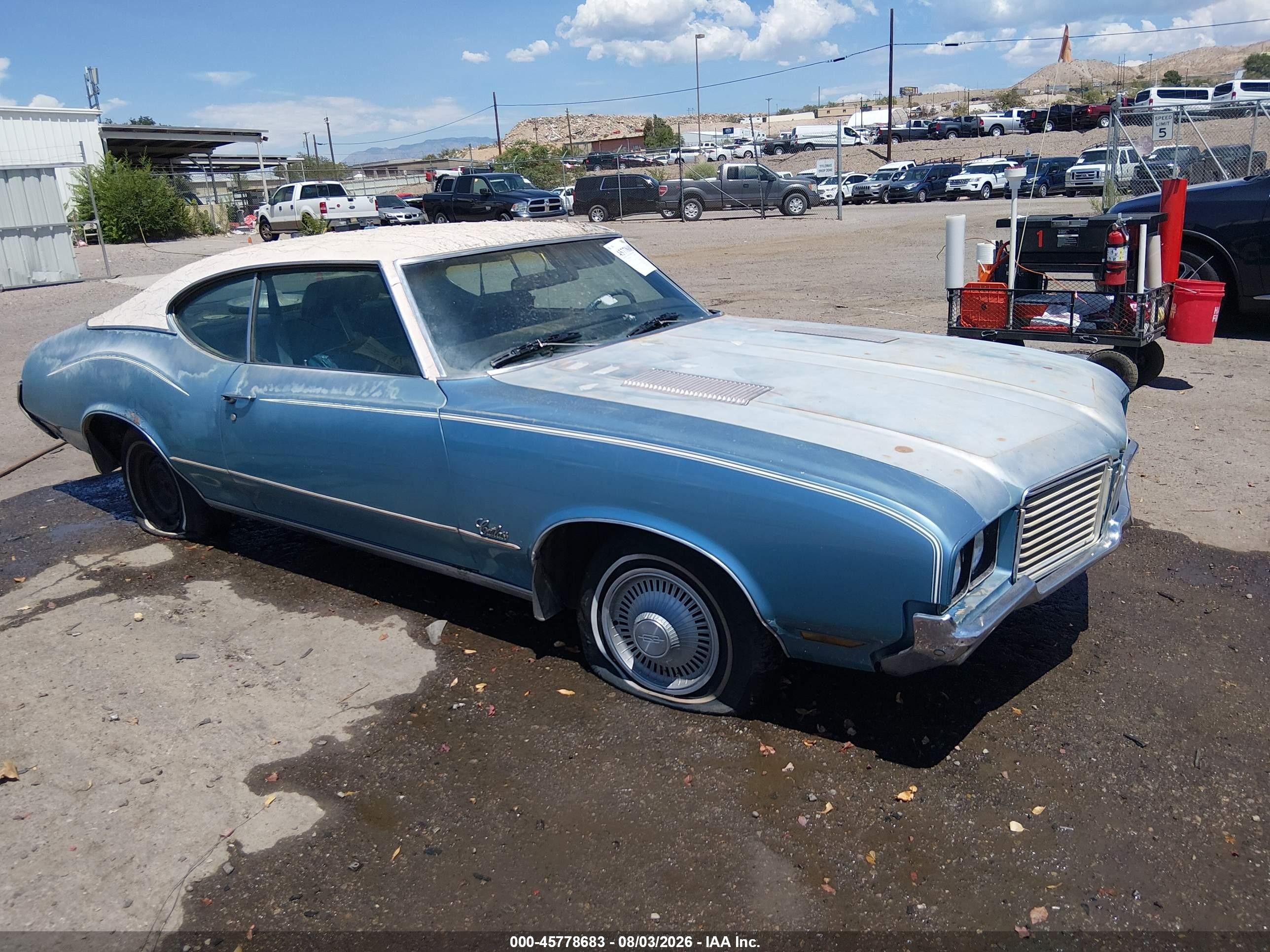 1972 Oldsmobile Cutlass, VIN 3F87H2G128393 — Normal wear