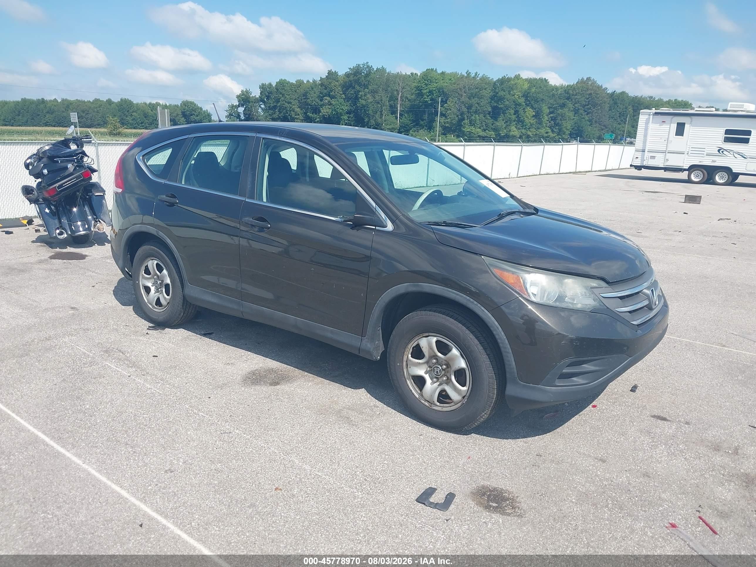 2014 Honda CR-V LX, VIN 5J6RM3H32EL019080 — Normal wear