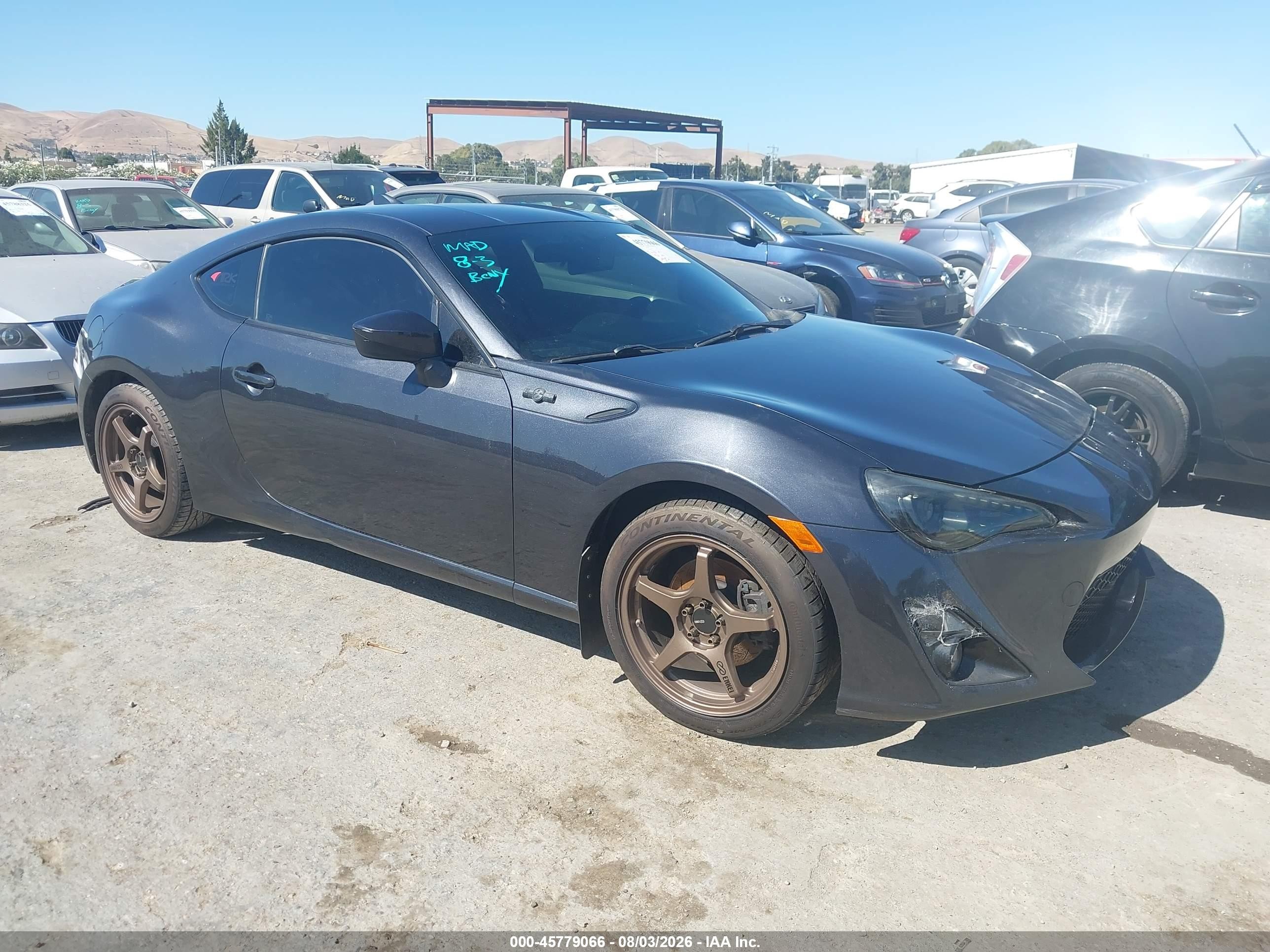 2016 Scion FR-S Release Series 2.0, VIN JF1ZNAA16G9708139 — Normal wear