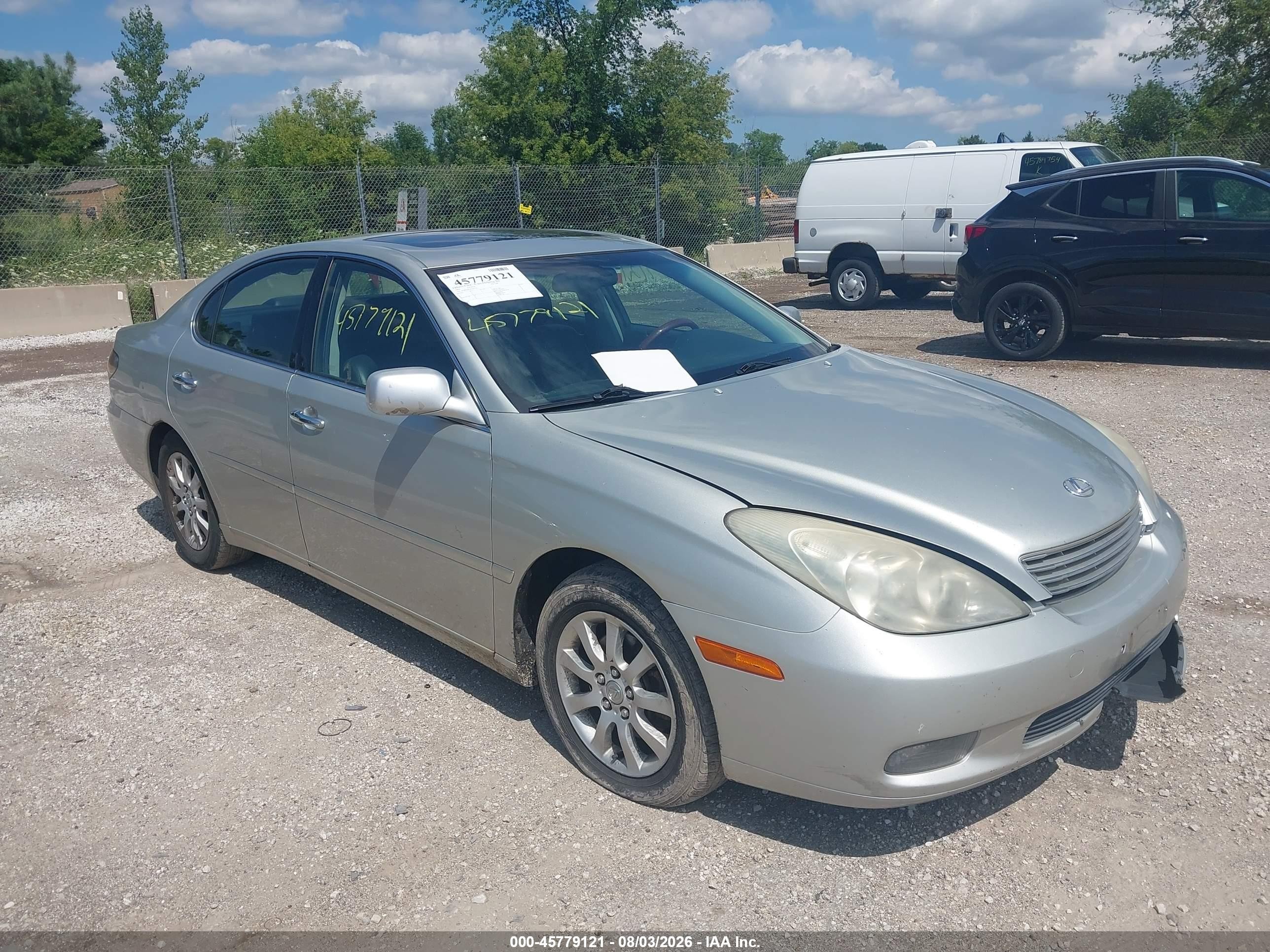 2004 Lexus ES 350, VIN JTHBA30G845012375 — Normal wear