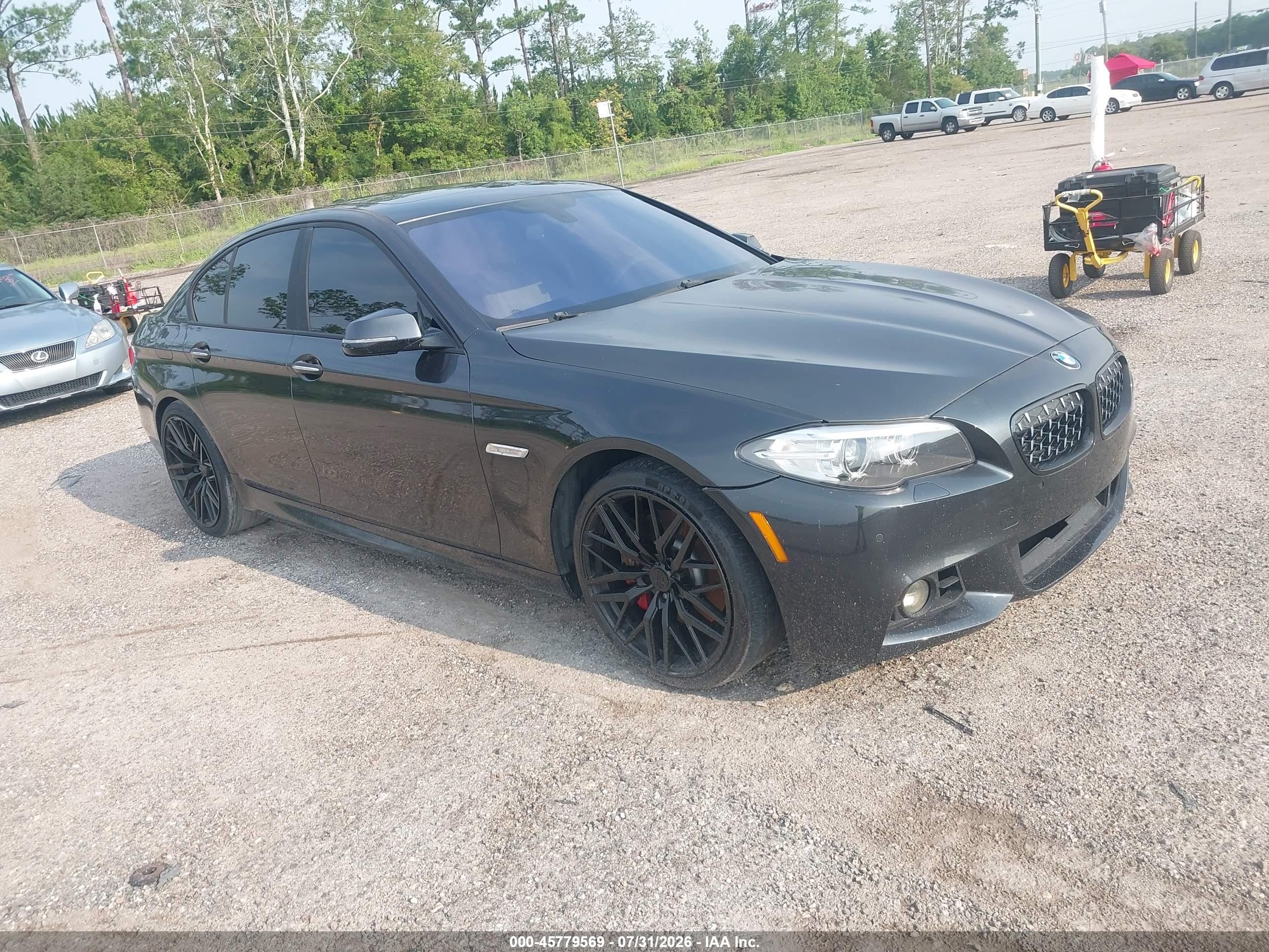 2014 BMW 5 Series 535i, VIN WBA5B1C56ED483956 — Front end