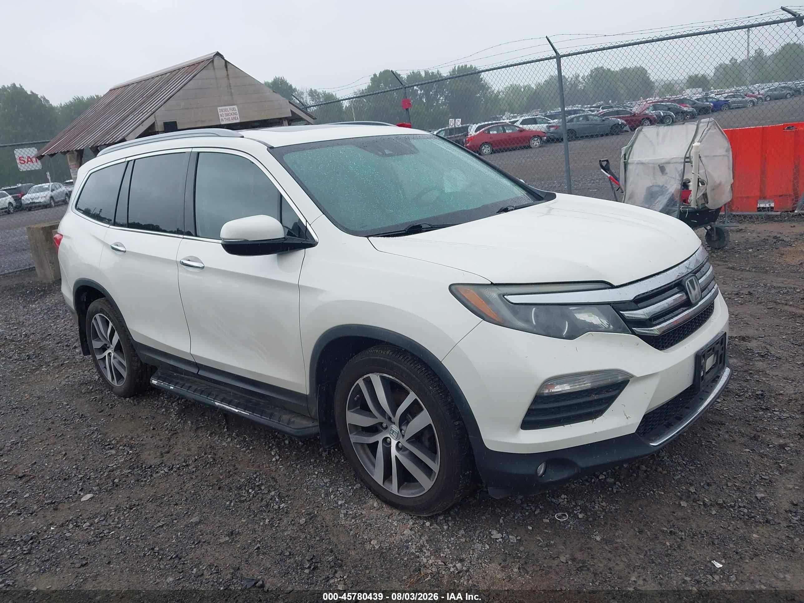 2018 Honda Pilot Elite, VIN 5FNYF6H09JB041173 — Перед