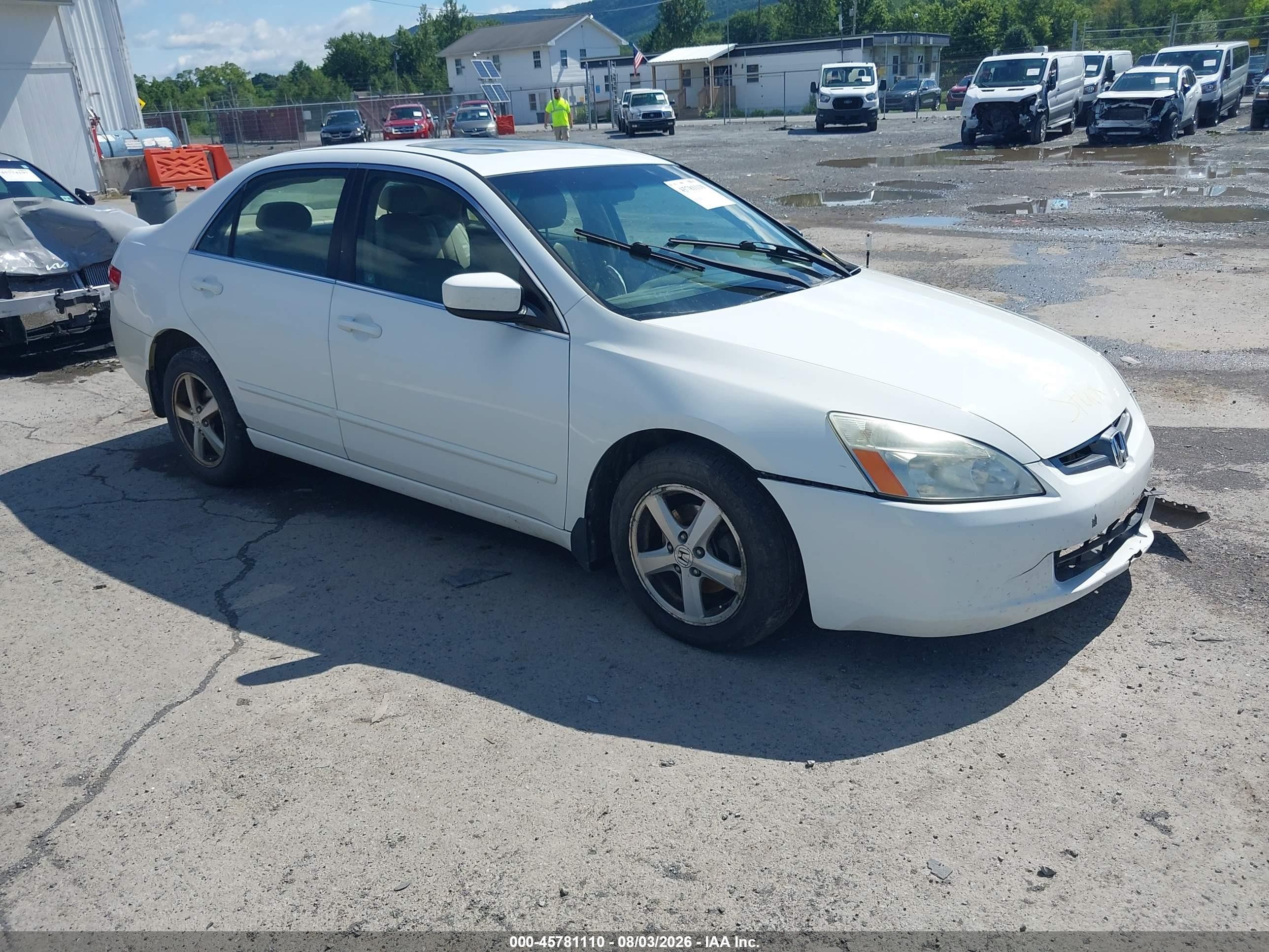 2003 Honda Accord EX, VIN 1HGCM56633A080758 — Side