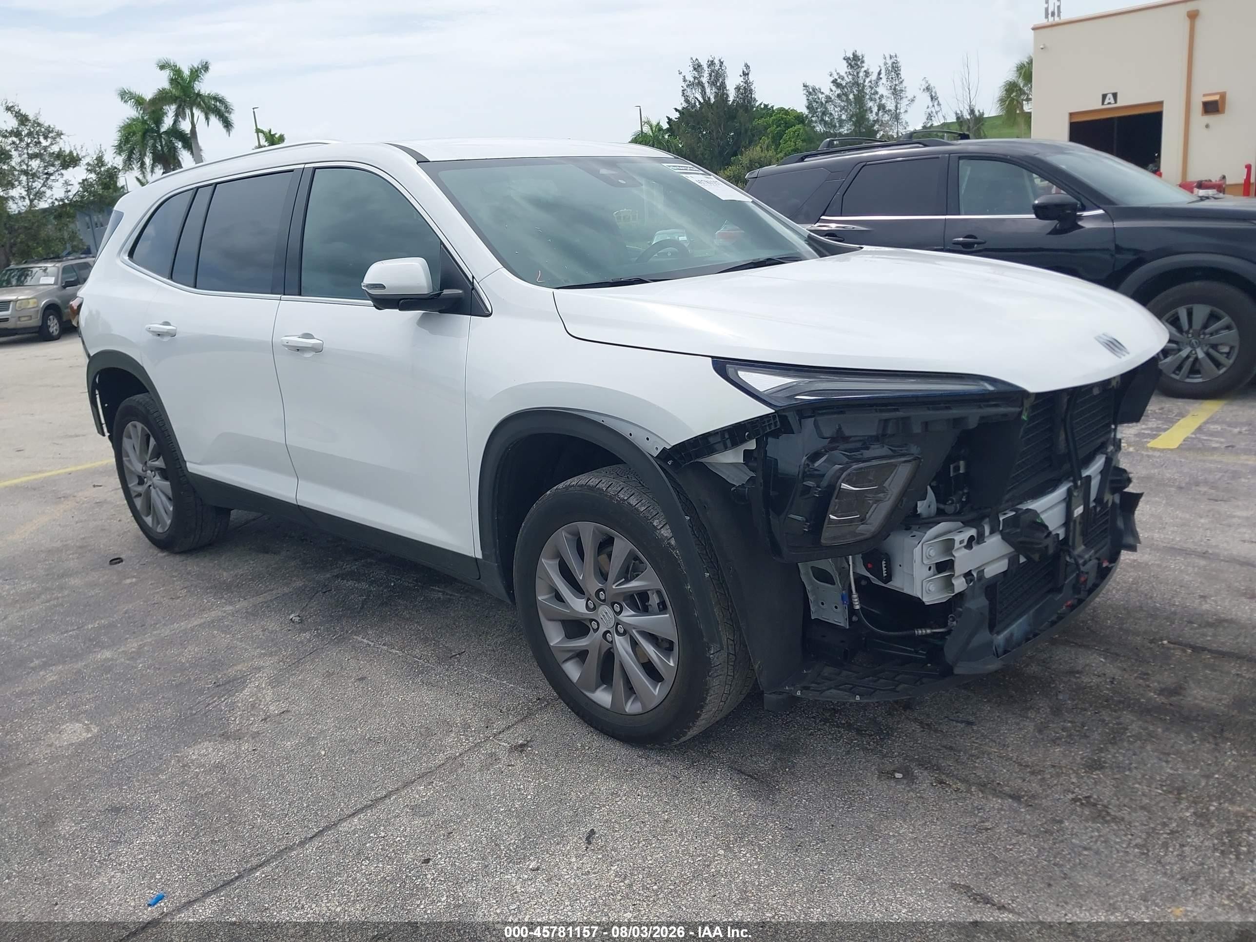 2025 Buick Enclave Preferred, VIN 5GAERARS2SJ172261 — По всему кузову