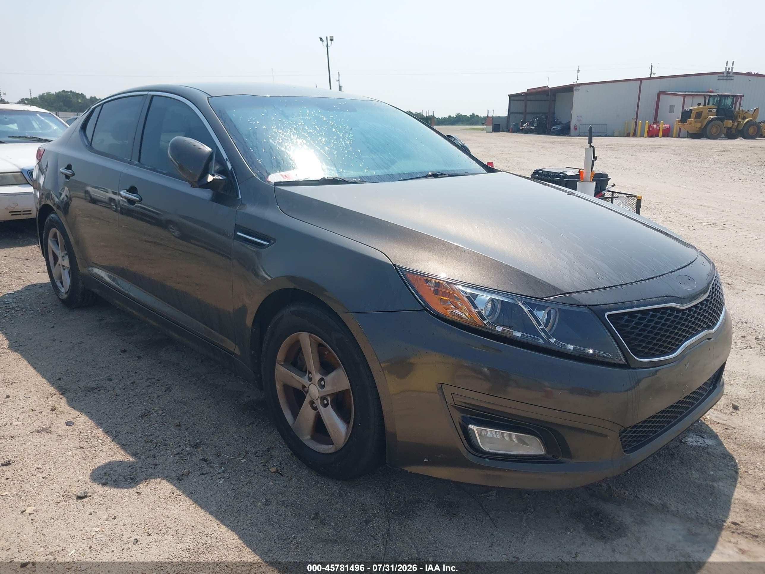 2014 Kia Optima LX, VIN 5XXGM4A74EG294580 — Normal wear