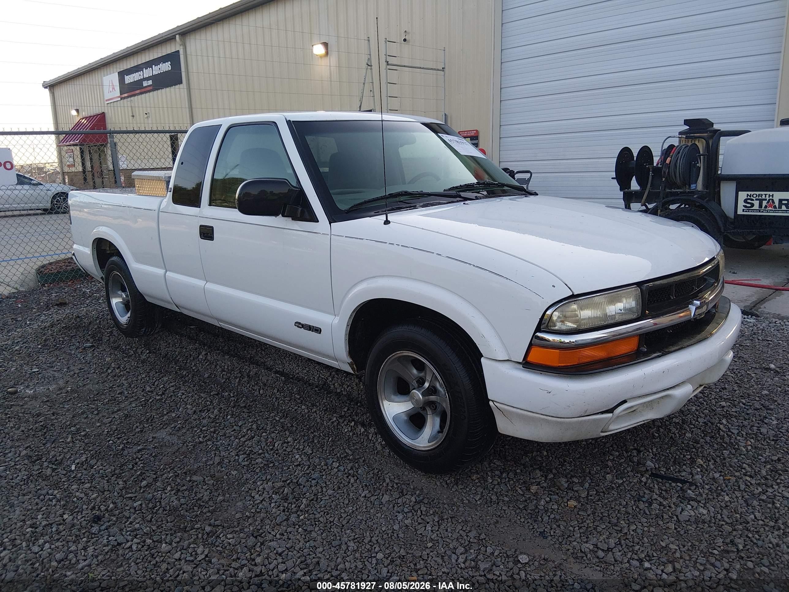 2000 Chevrolet S-10 LS, VIN 1GCCS19W3Y8288212 — Обычный износ