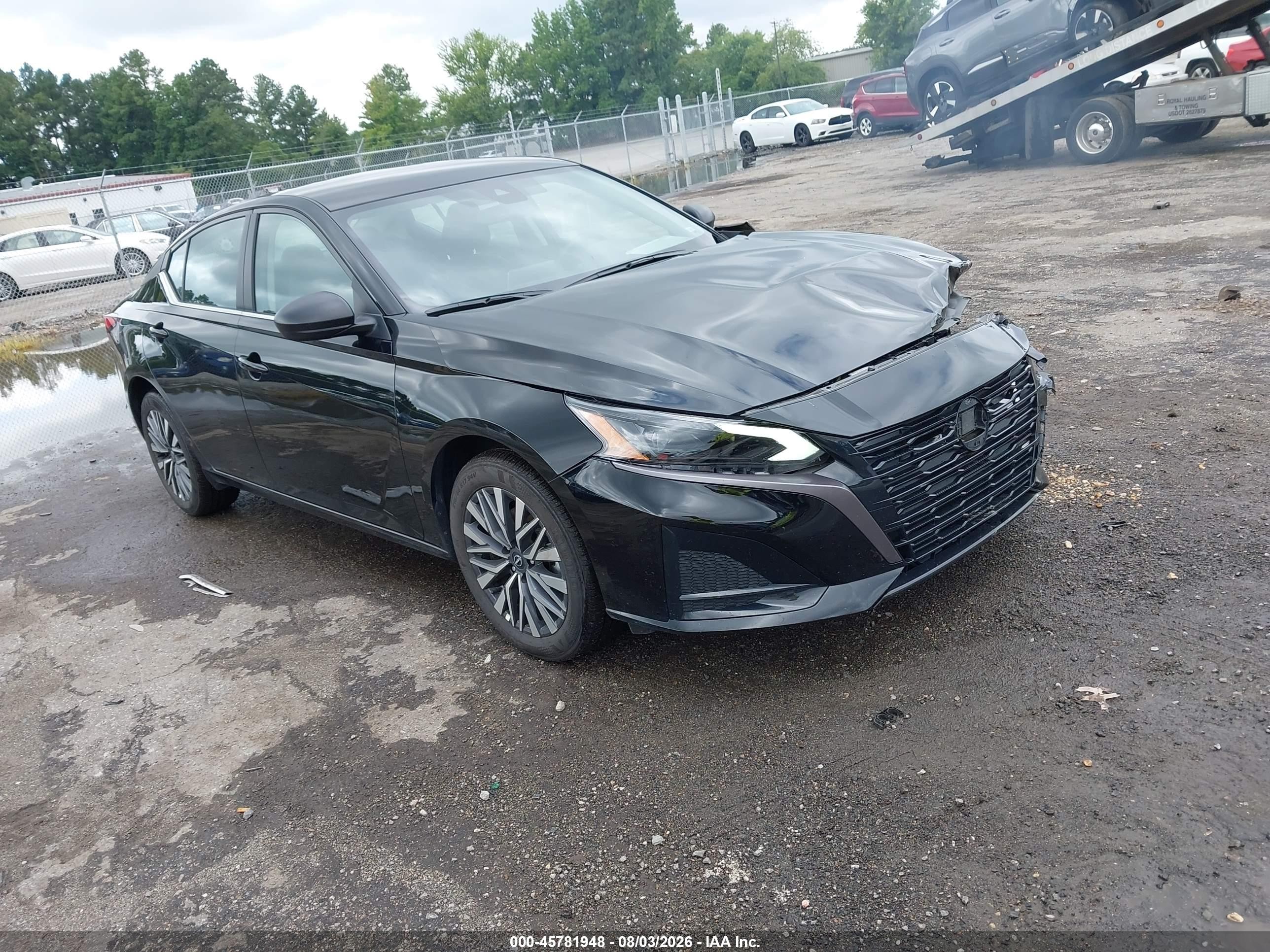 2026 Nissan Altima SV, VIN 1N4BL4DW1TN316820 — Front end
