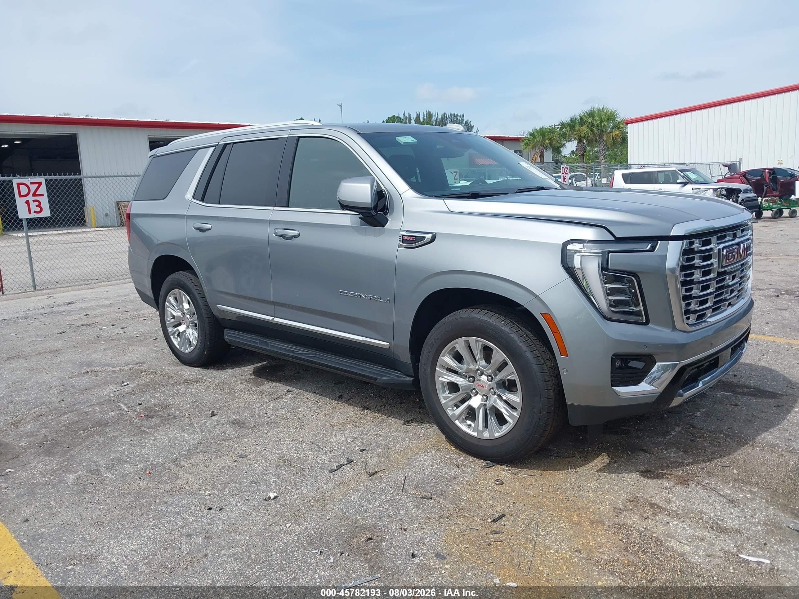 2025 GMC Yukon Denali, VIN 1GKS1DRL7SR195480 — Normal wear