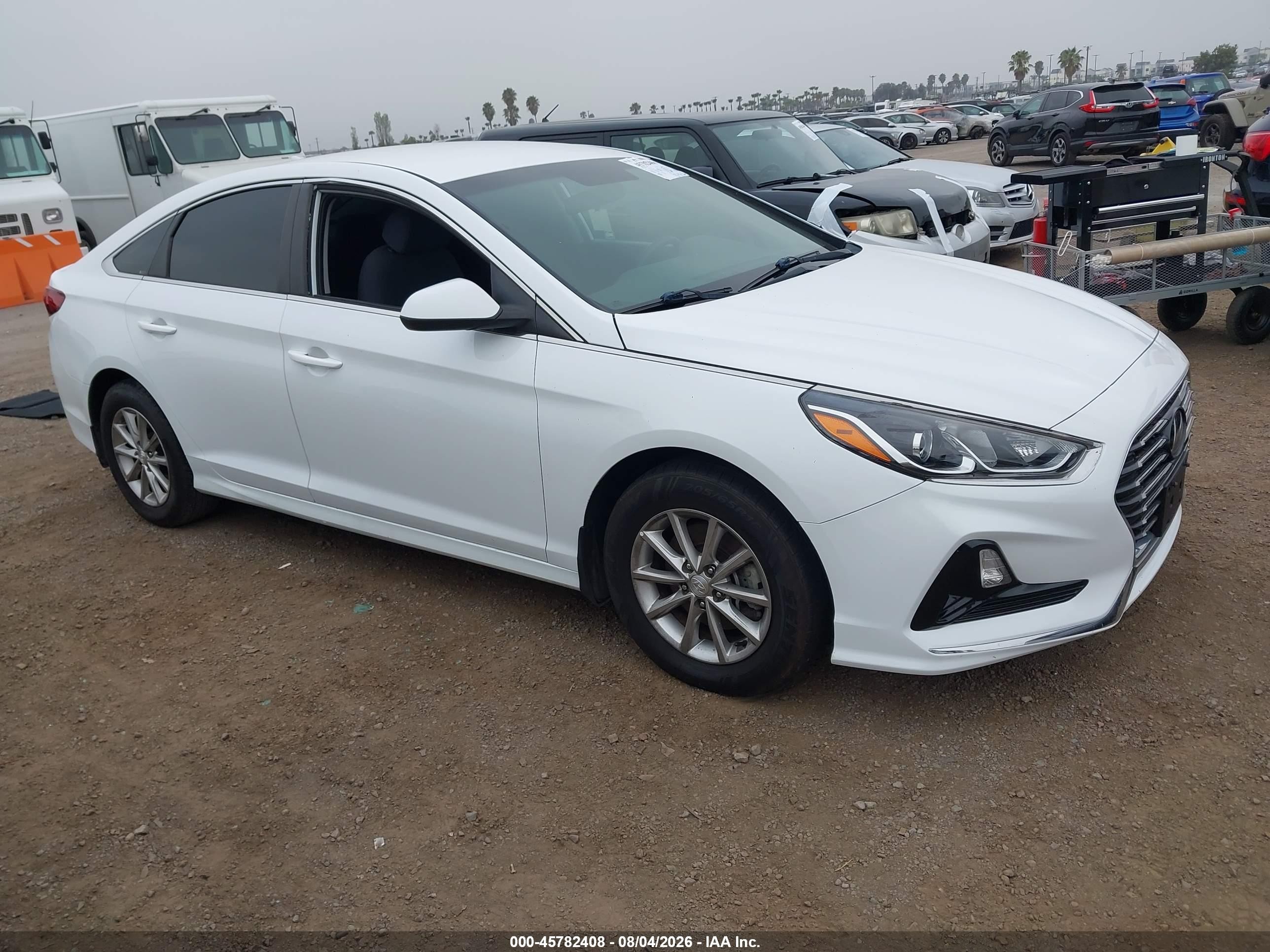 2019 Hyundai Sonata SE, VIN 5NPE24AF2KH814912 — Not stated