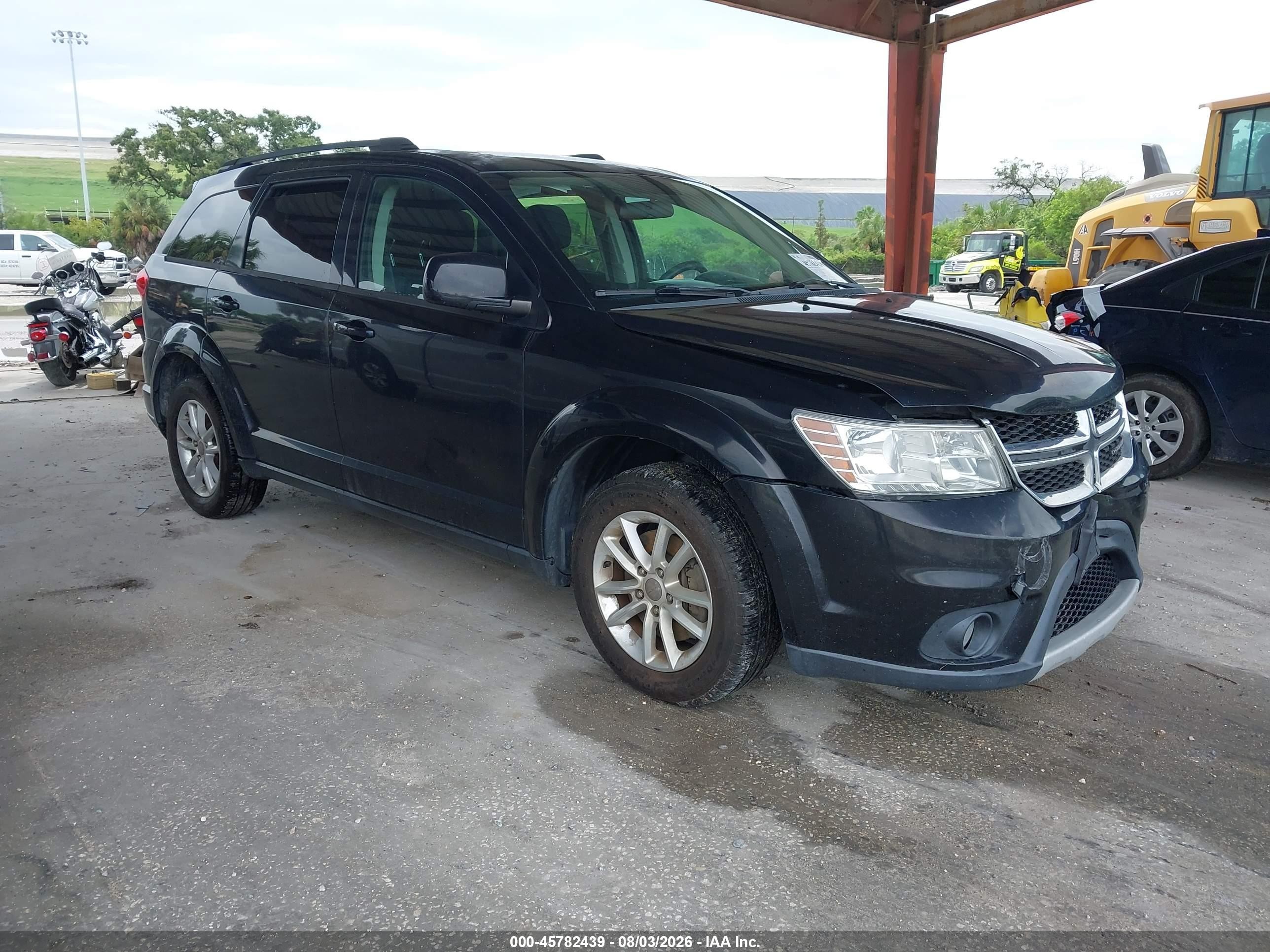 2016 Dodge Journey SXT, VIN 3C4PDCBG6GT157317 — Front end