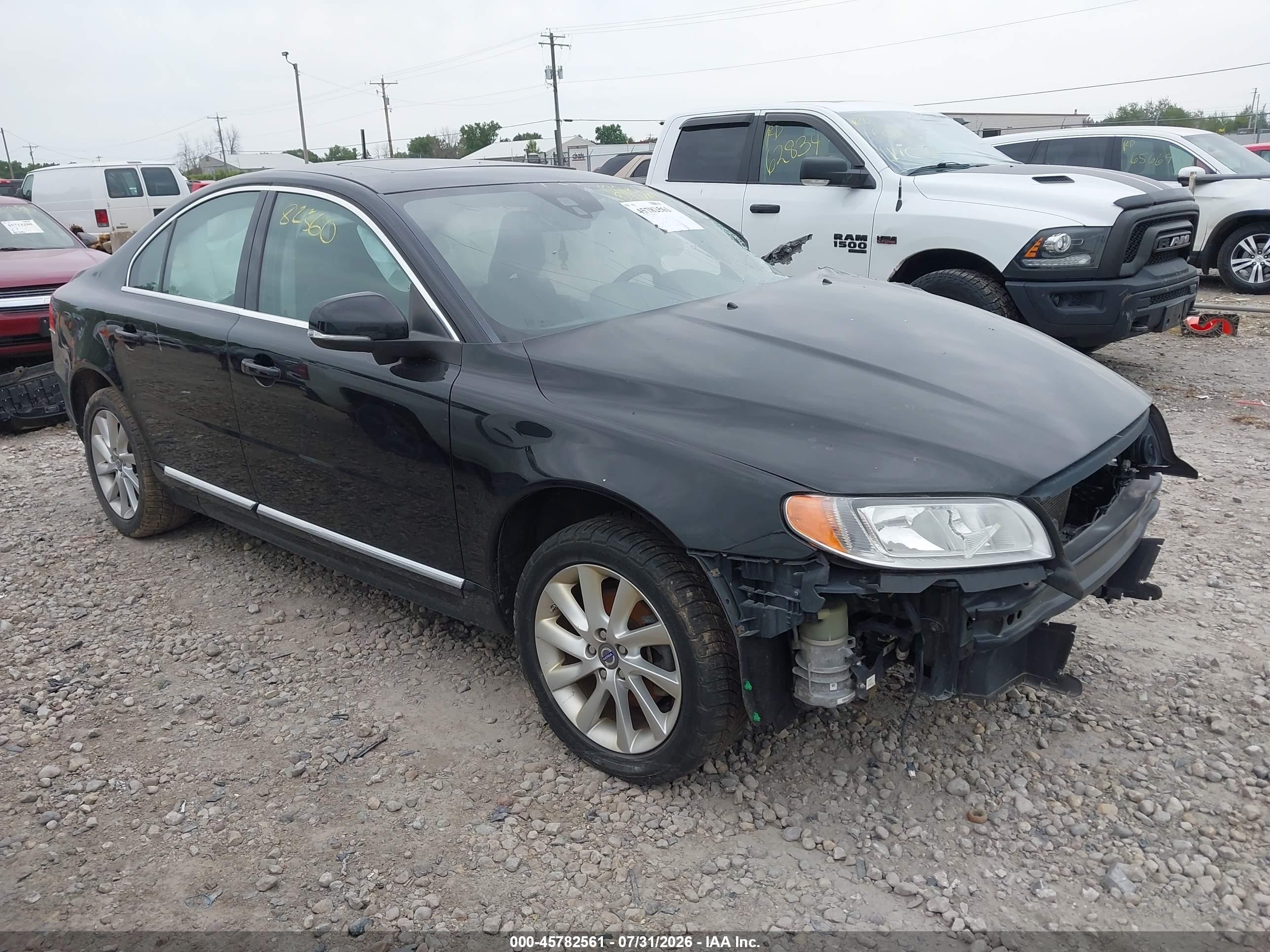 2015 Volvo S80 T5 Drive-E Premier Plus, VIN YV140MAC4F1182350 — Side