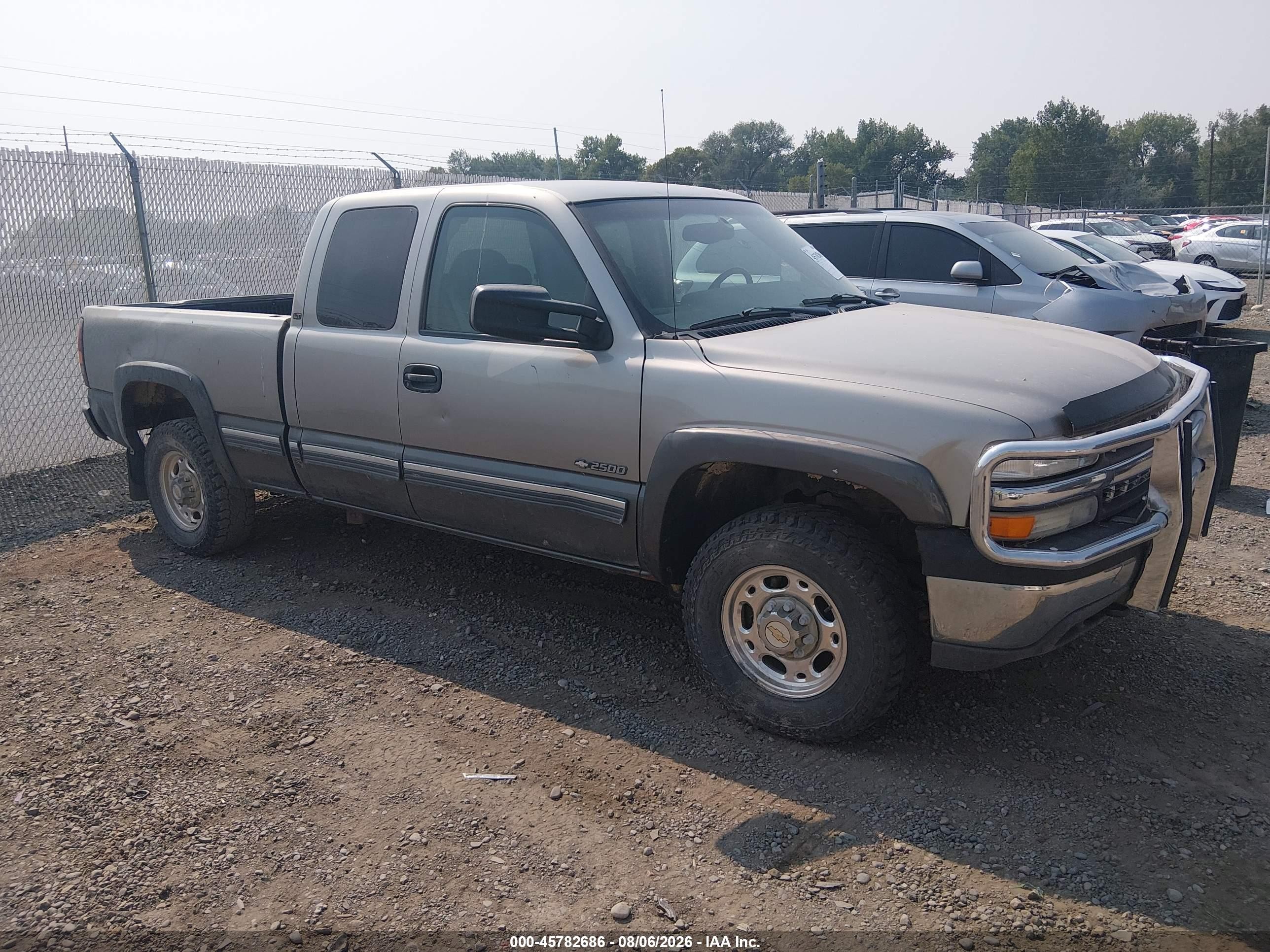 2000 Chevrolet Silverado 2500 LS, VIN 1GCGK29UXYE248653 — Обычный износ