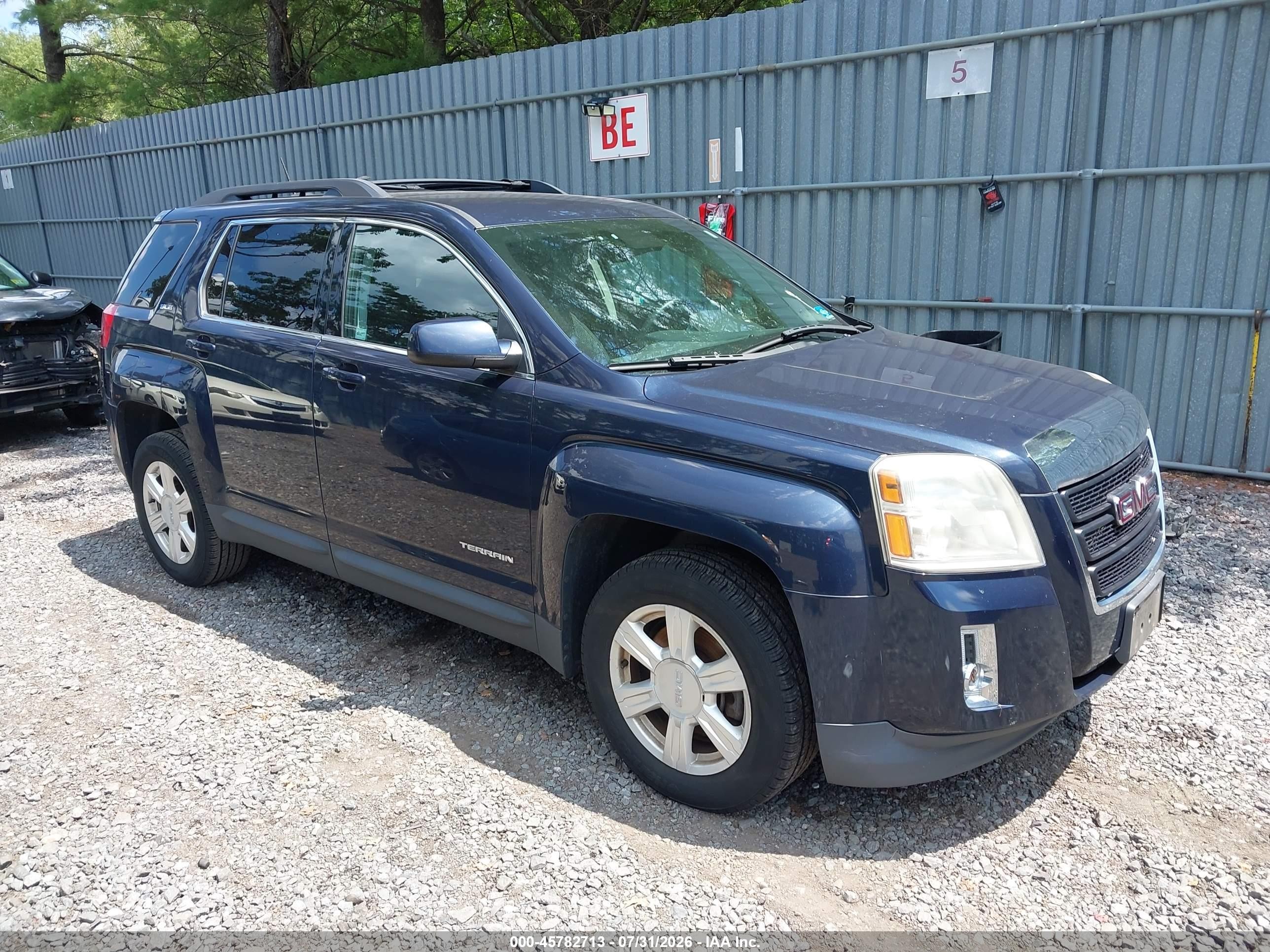 2015 GMC Terrain SLE, VIN 2GKALREK0F6332034 — Normal wear