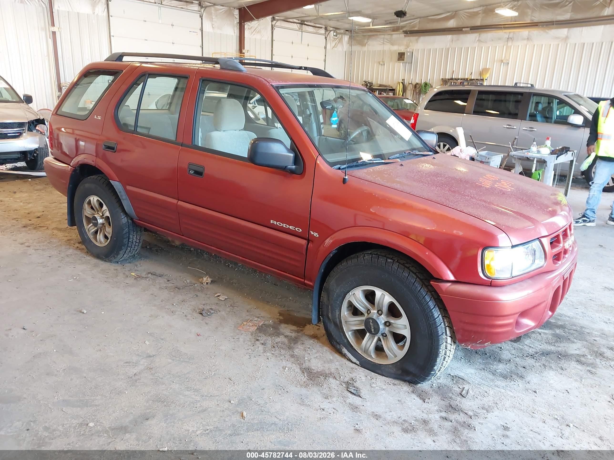 2000 Isuzu Rodeo S, VIN 4S2DM58W5Y4347828 — Обычный износ