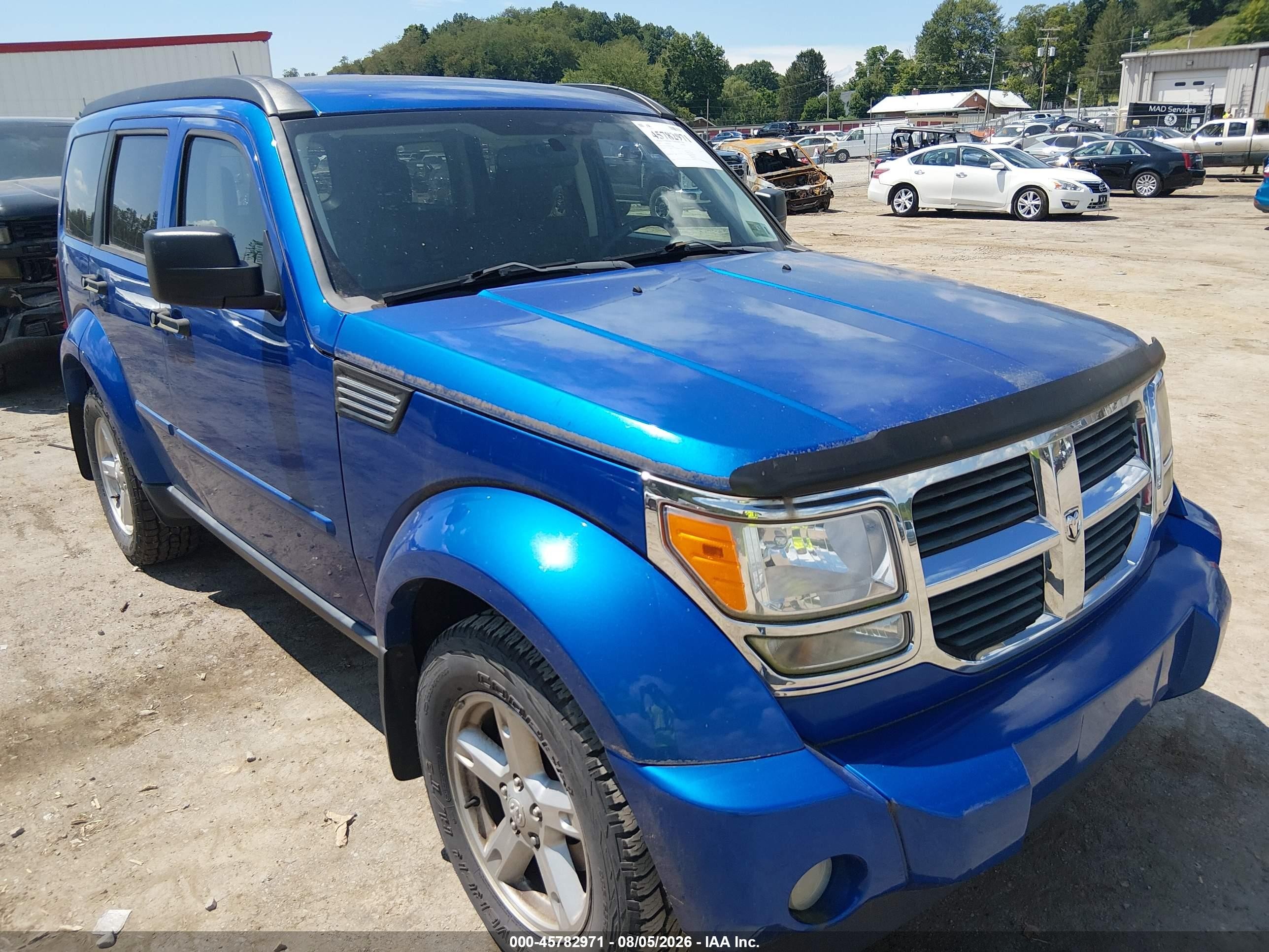 2008 Dodge Nitro SXT, VIN 1D8GU28K58W126885 — Front end
