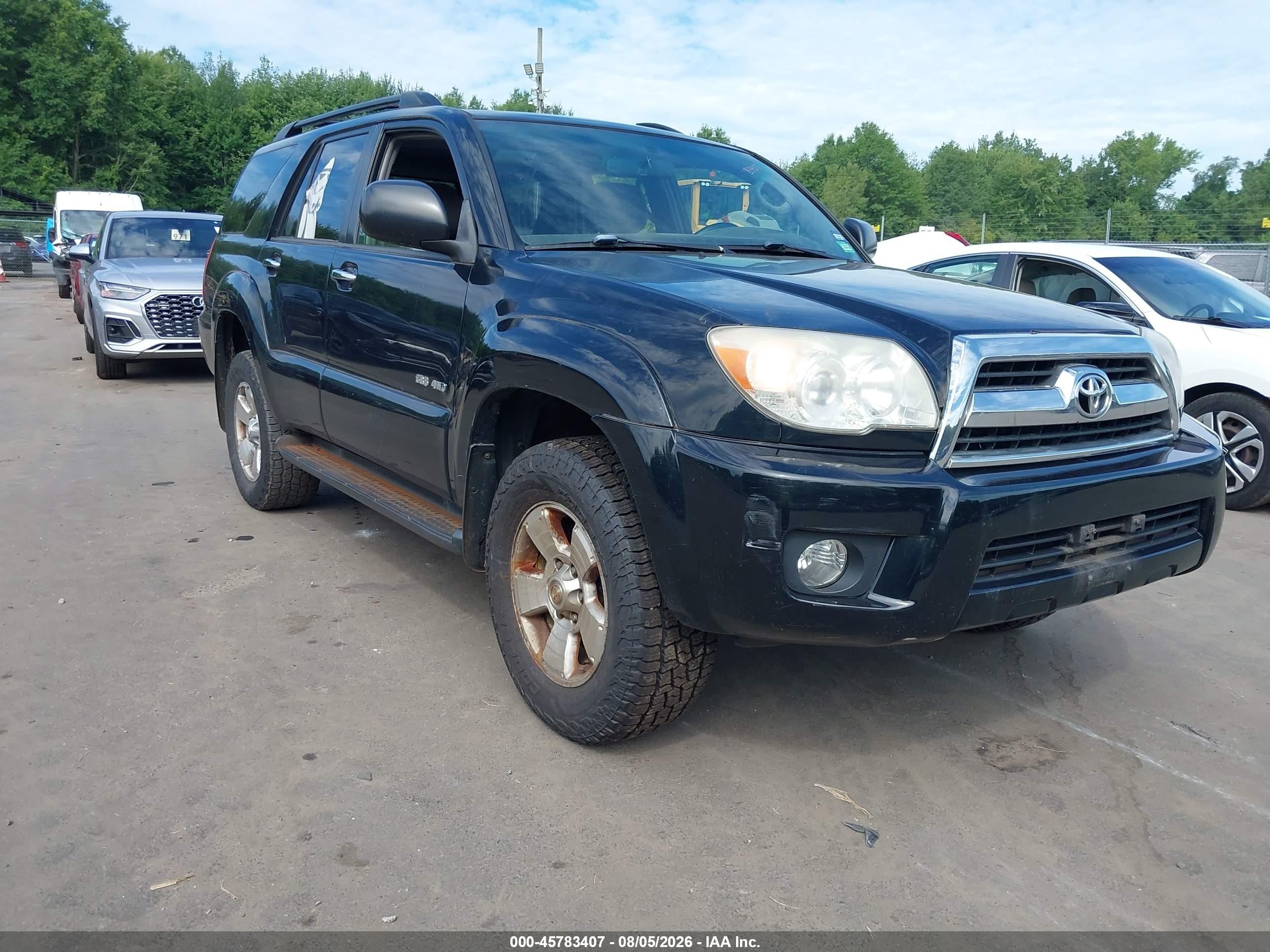 2006 Toyota 4Runner SR5, VIN JTEBU14R660105190 — Normal wear