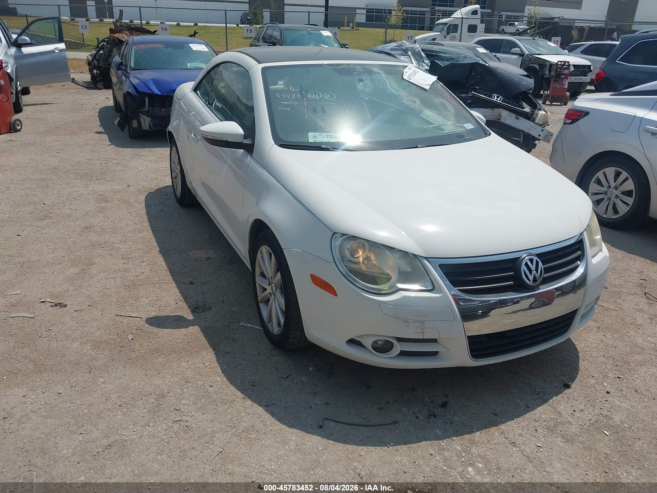 2010 Volkswagen Eos Komfort, VIN WVWBA7AHXAV009070 — Бок