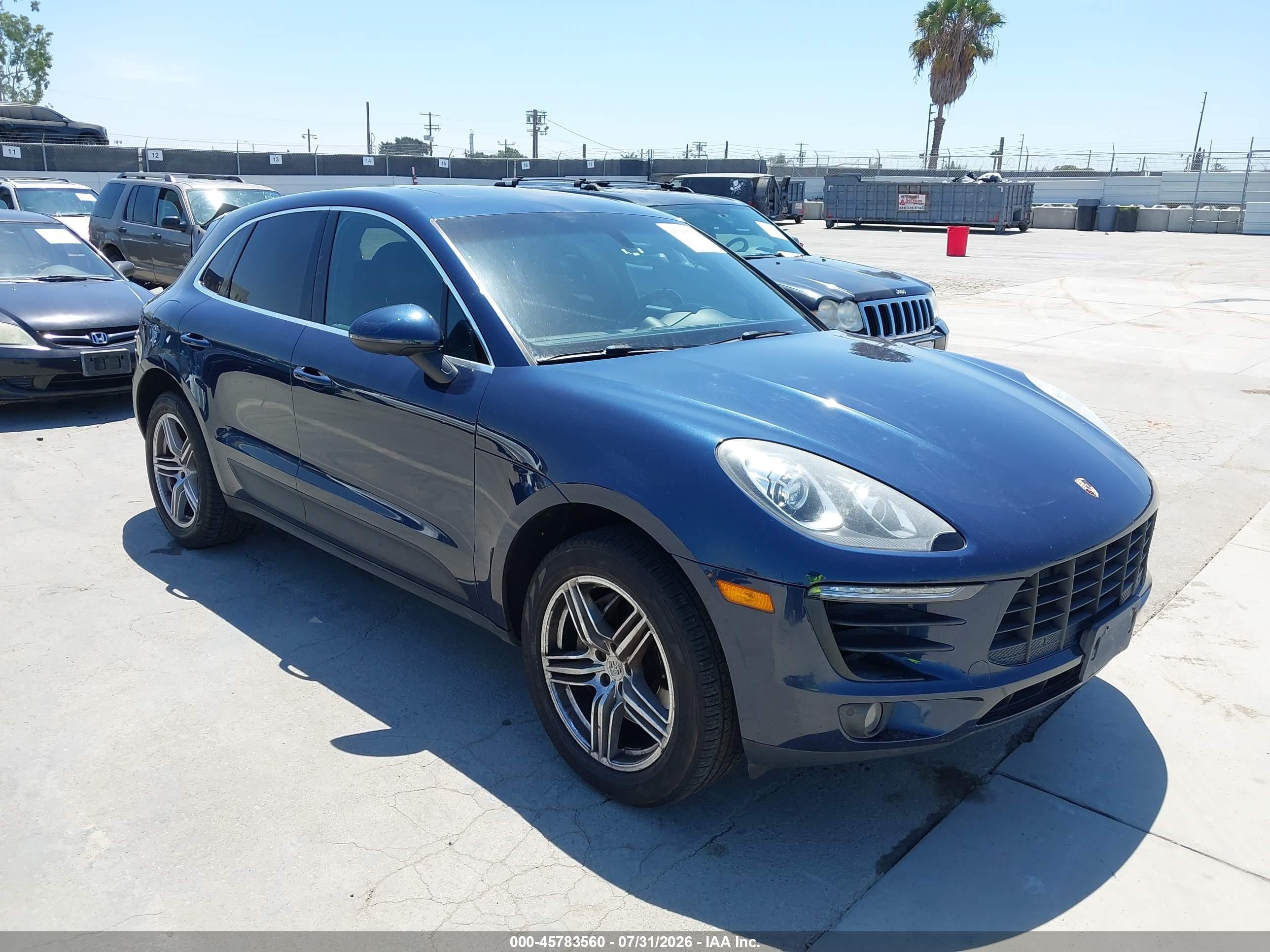 2015 Porsche Macan S, VIN WP1AB2A54FLB74115 — Rear end