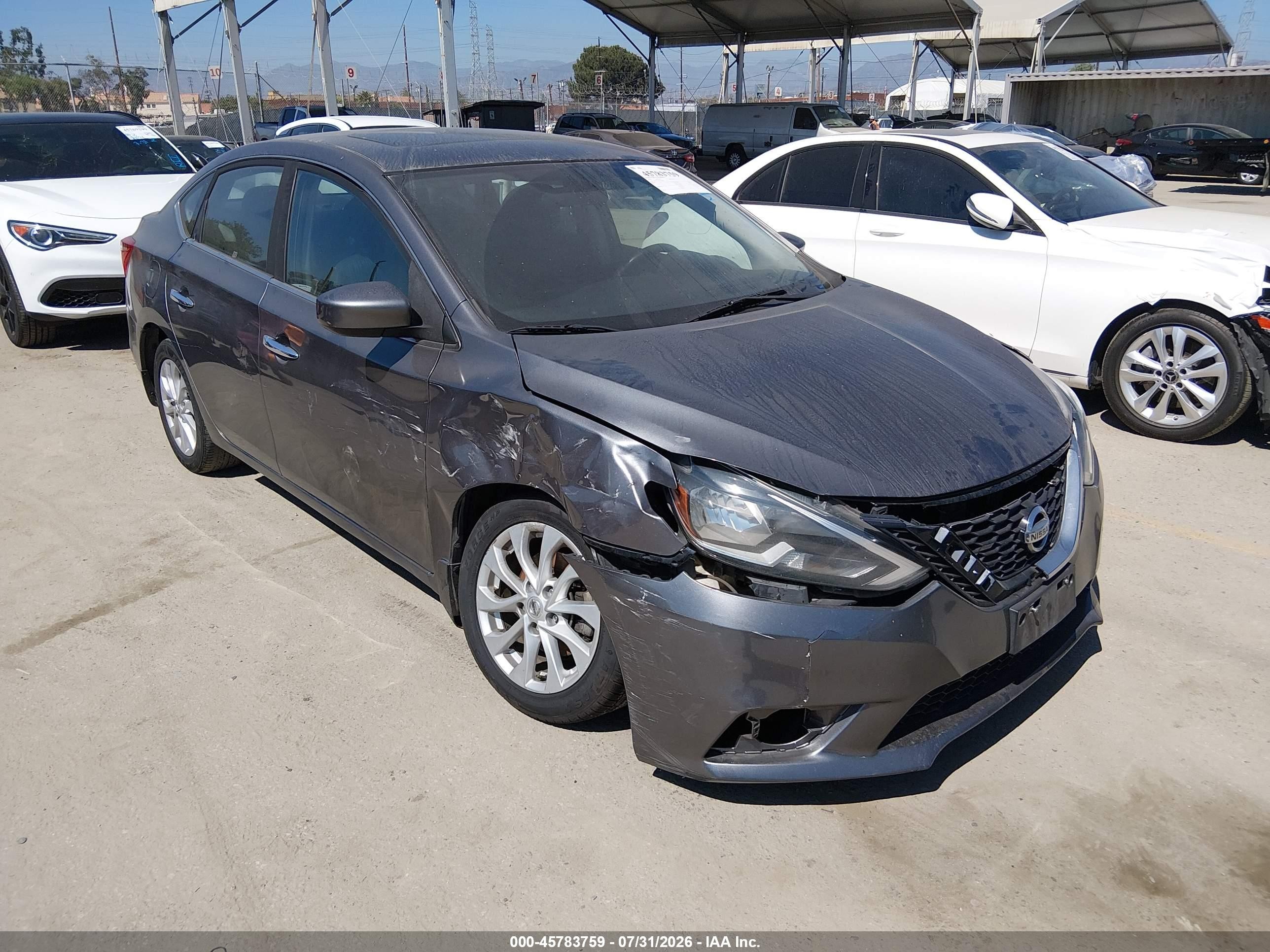 2019 Nissan Sentra SR, VIN 3N1AB7AP2KY322850 — Бок