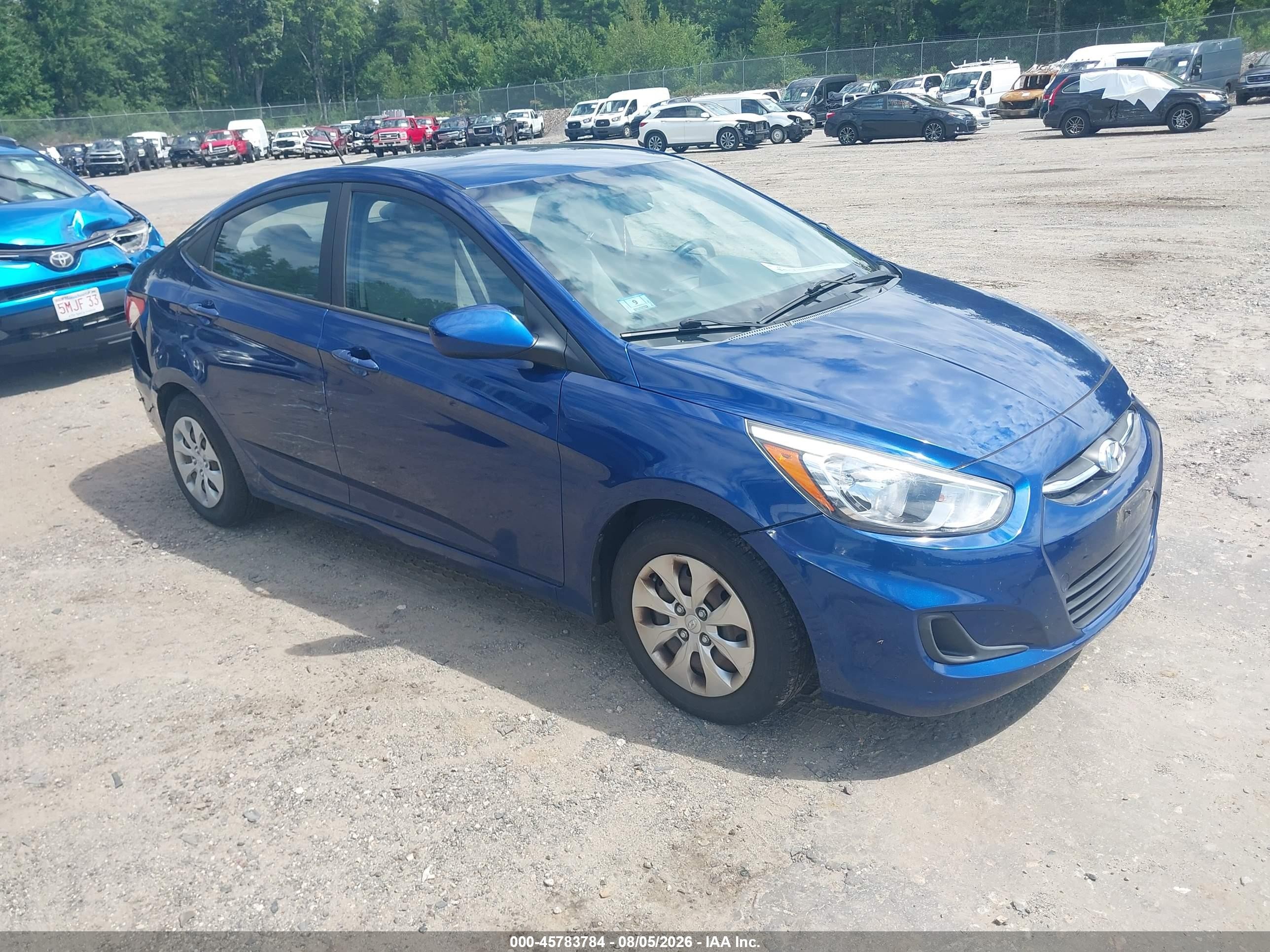 2016 Hyundai Accent SE, VIN KMHCT4AE6GU991354 — Side