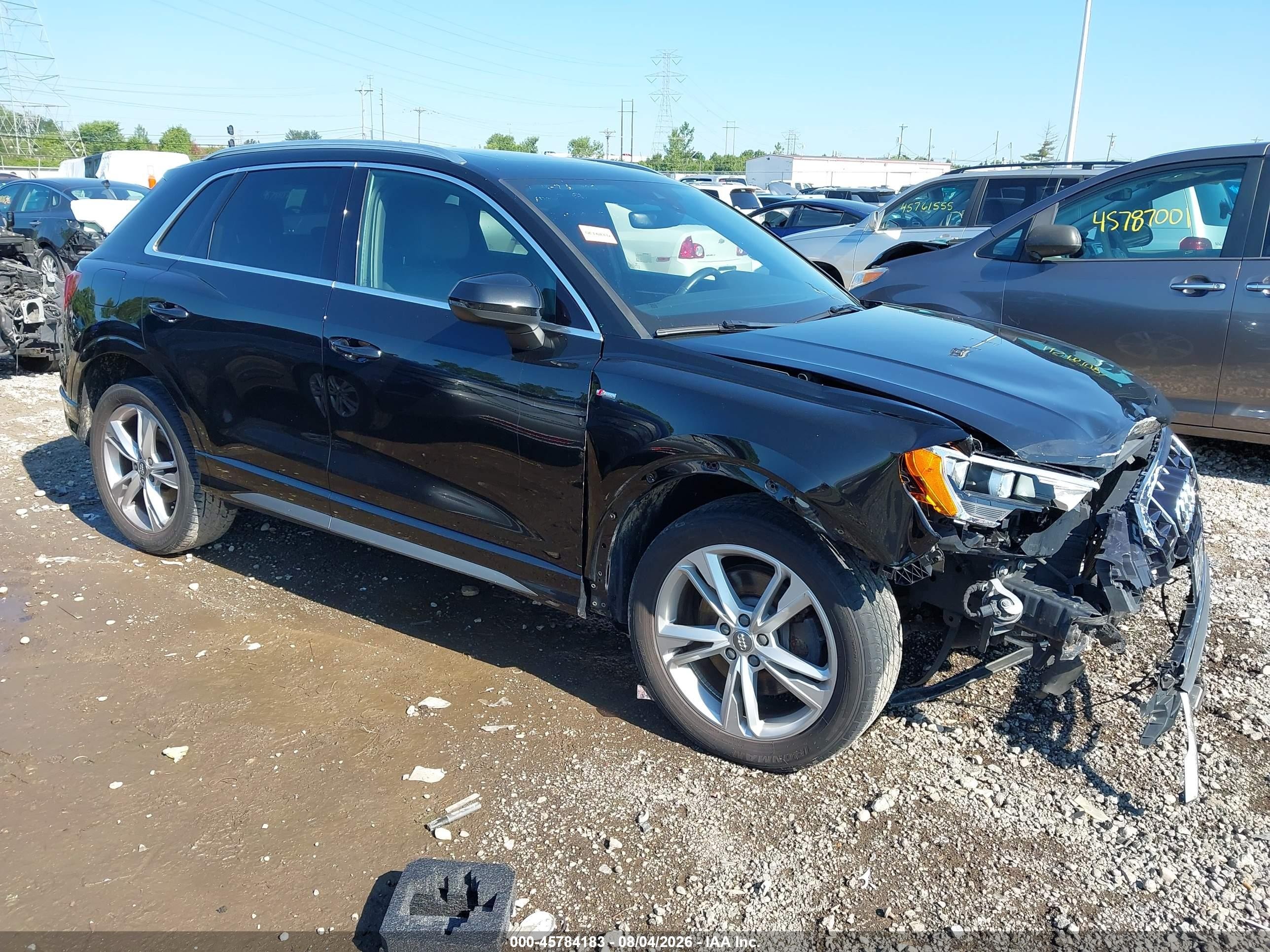 2020 Audi Q3 S line Premium, VIN WA1DECF38L1041328 — Front end