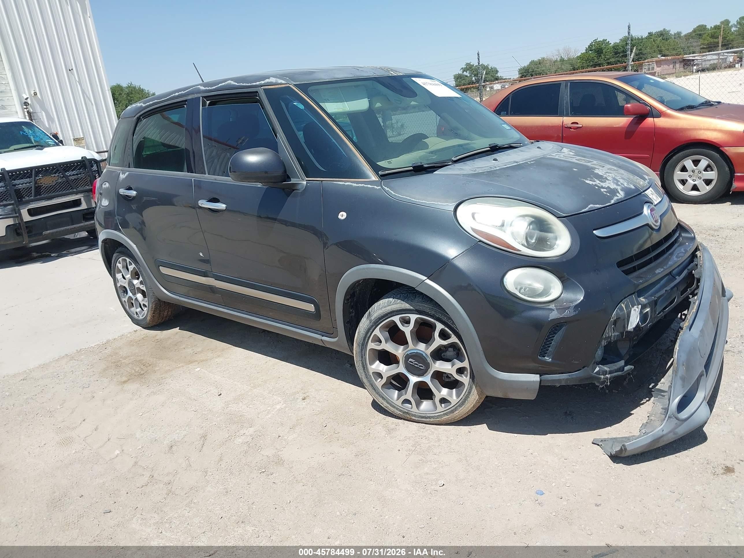 2014 FIAT 500L Trekking, VIN ZFBCFADH4EZ007668 — Normal wear