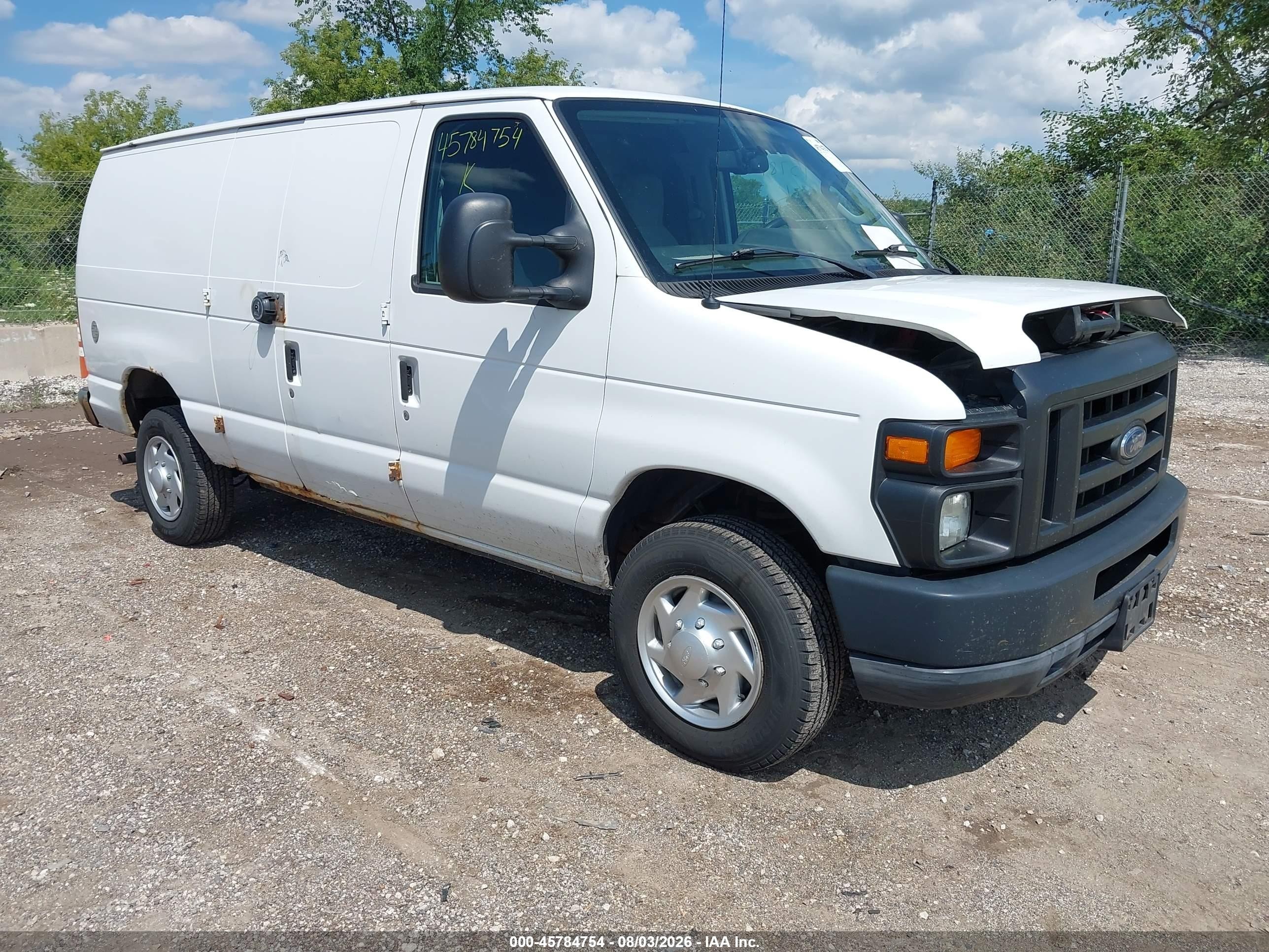 2011 Ford Econoline Cargo Commercial, VIN 1FTNE1EW6BDA34174 — Normal wear