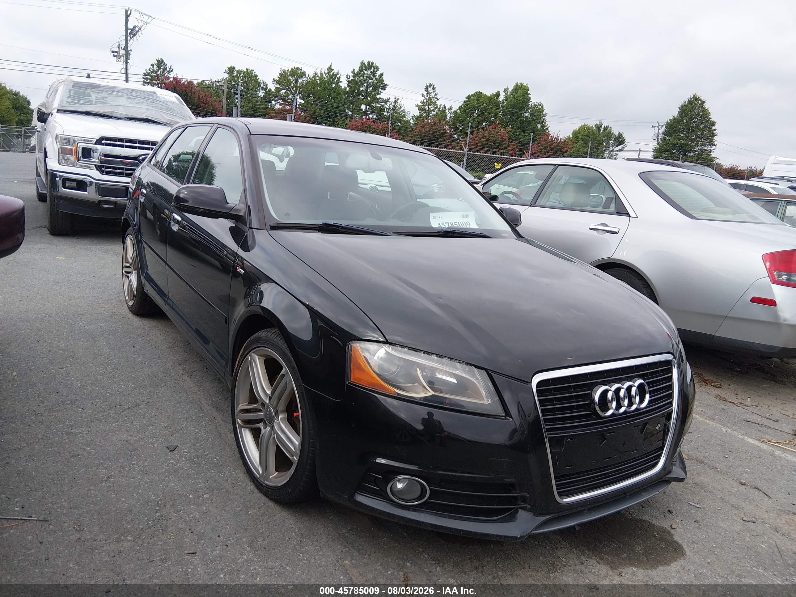 2013 Audi A3 Premium Plus, VIN WAUKJAFM2DA011536 — Normal wear