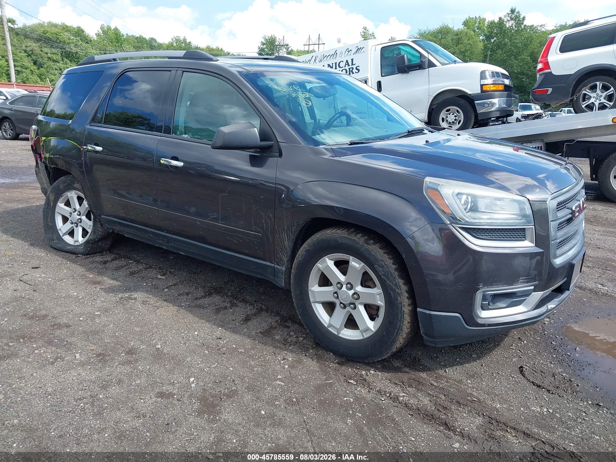 2015 GMC Acadia SLE, VIN 1GKKVNEDXFJ318279 — Бок