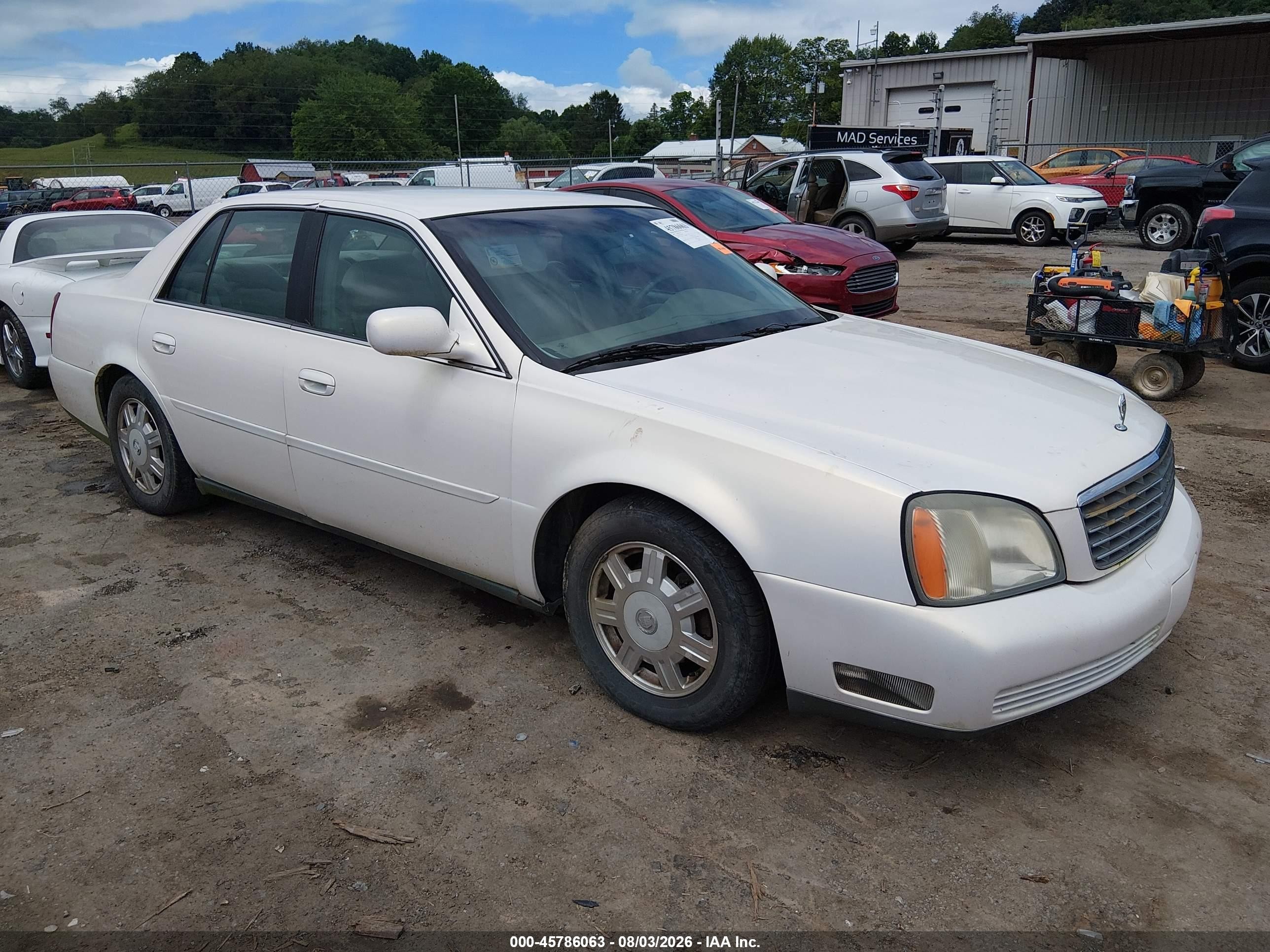 2005 Cadillac DeVille, VIN 1G6KD54Y55U108580 — Normal wear