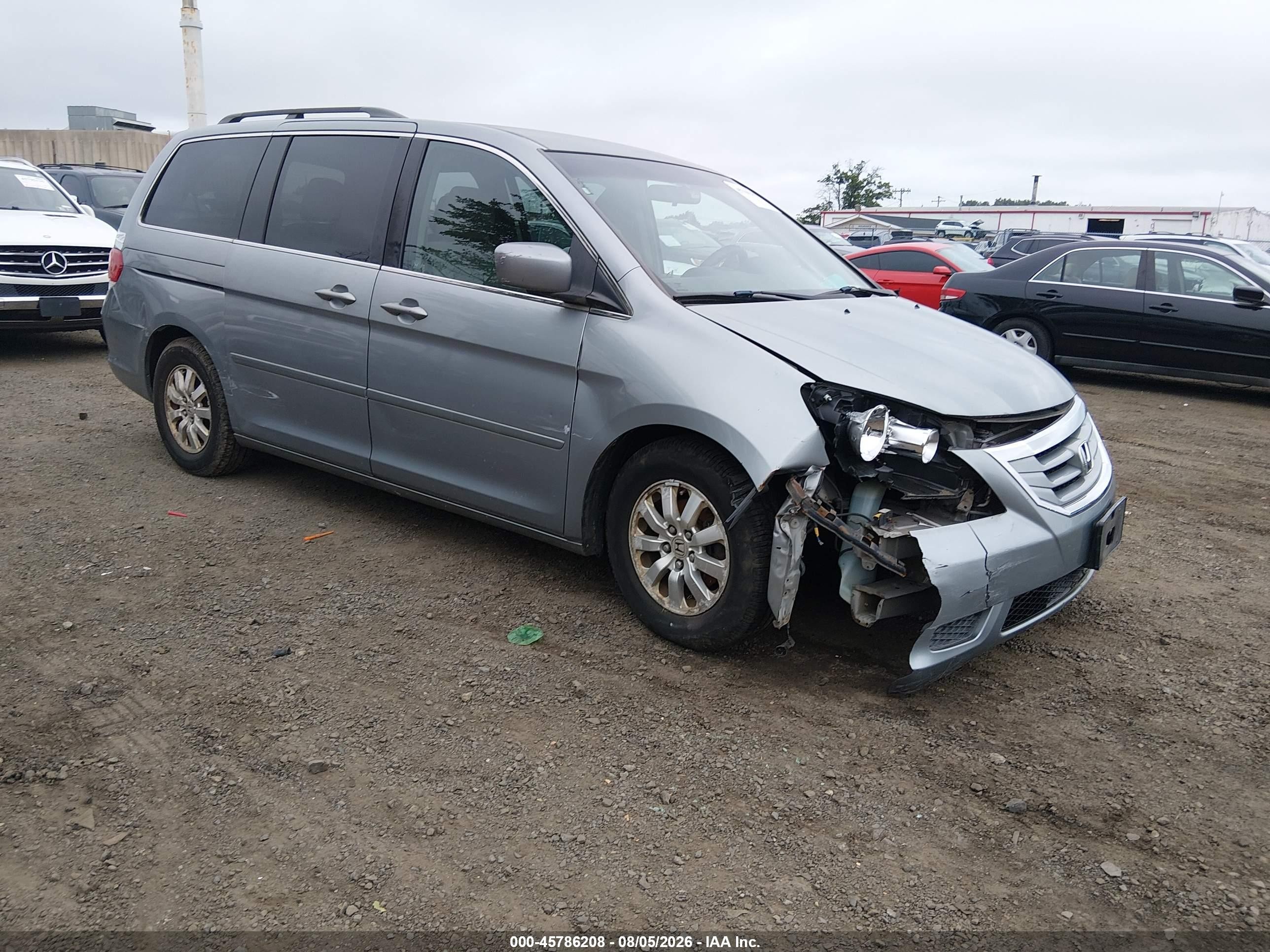 2008 Honda Odyssey EX, VIN 5FNRL38488B112713 — Normal wear