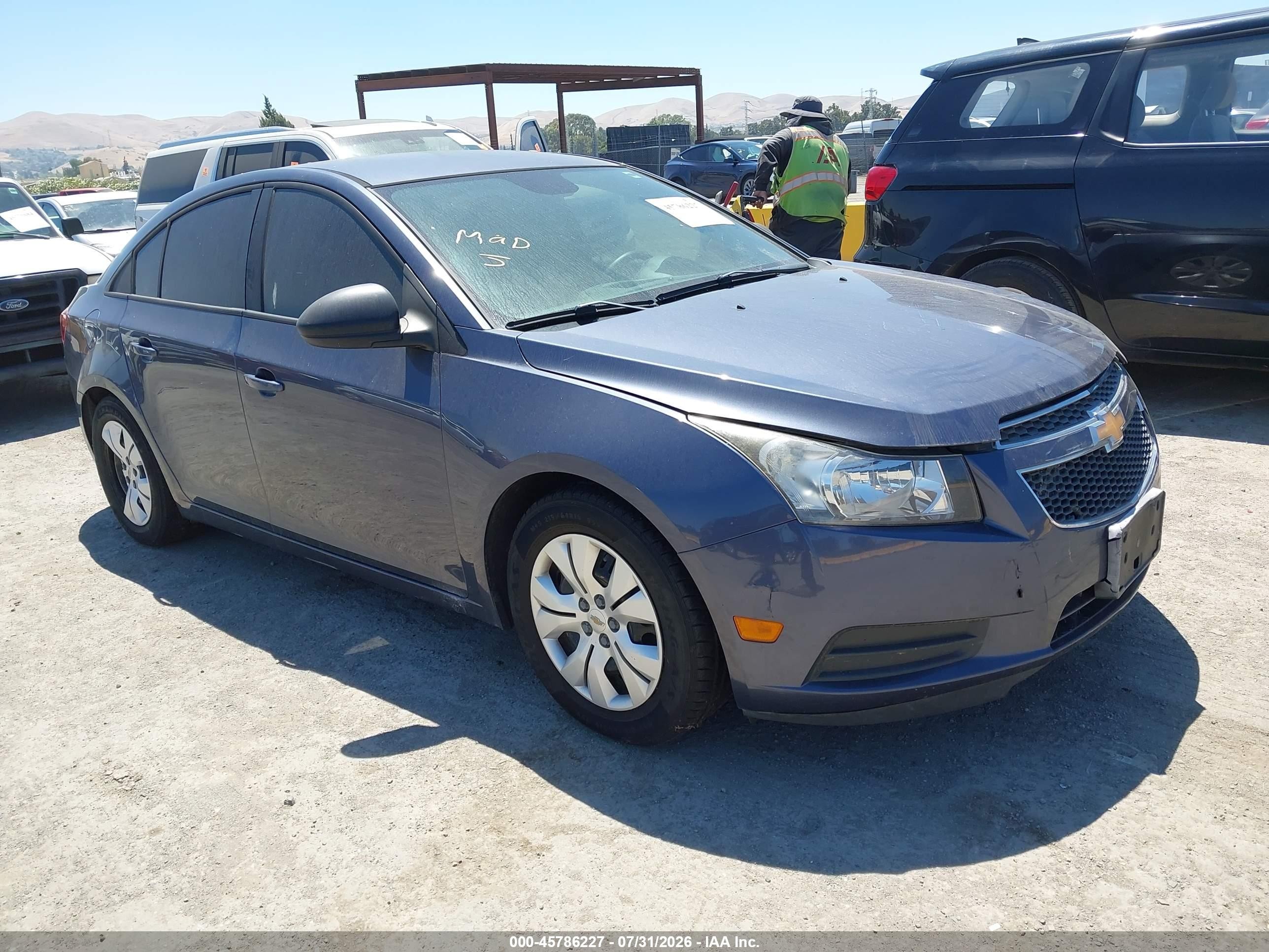 2013 Chevrolet Cruze LS, VIN 1G1PA5SGXD7158578 — Normal wear
