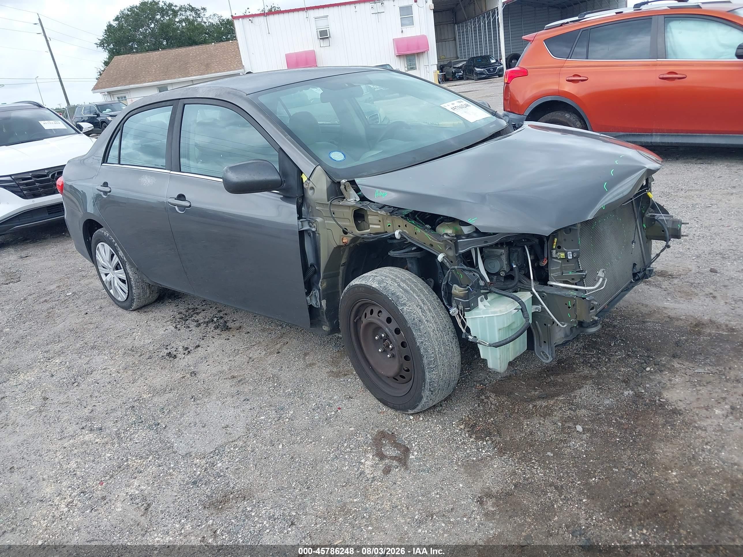 2013 Toyota Corolla S, VIN 5YFBU4EE8DP193499 — Front end