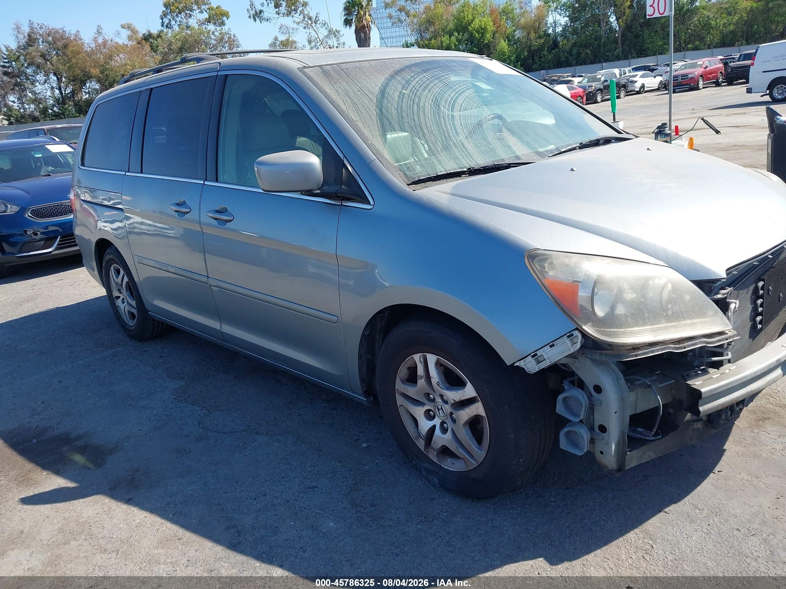 2005 Honda Odyssey Touring, VIN 5FNRL38875B030292 — Обычный износ