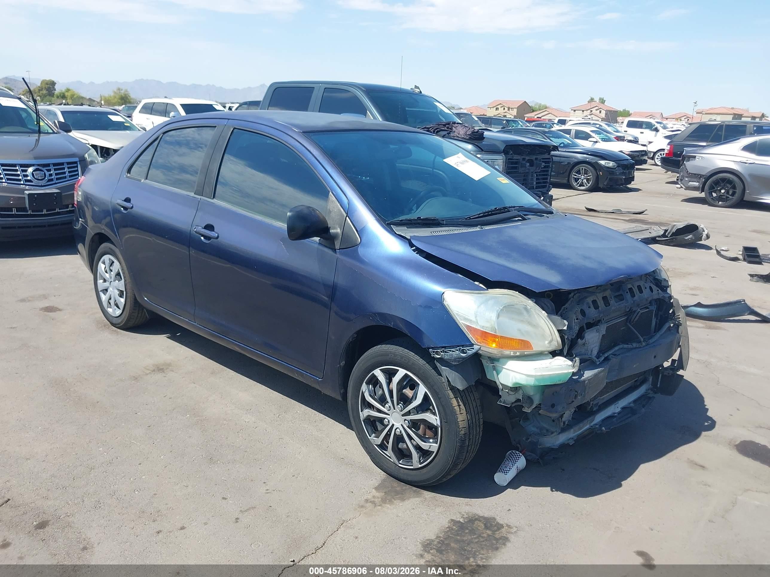 2007 Toyota Yaris, VIN JTDBT923071079962 — Front end