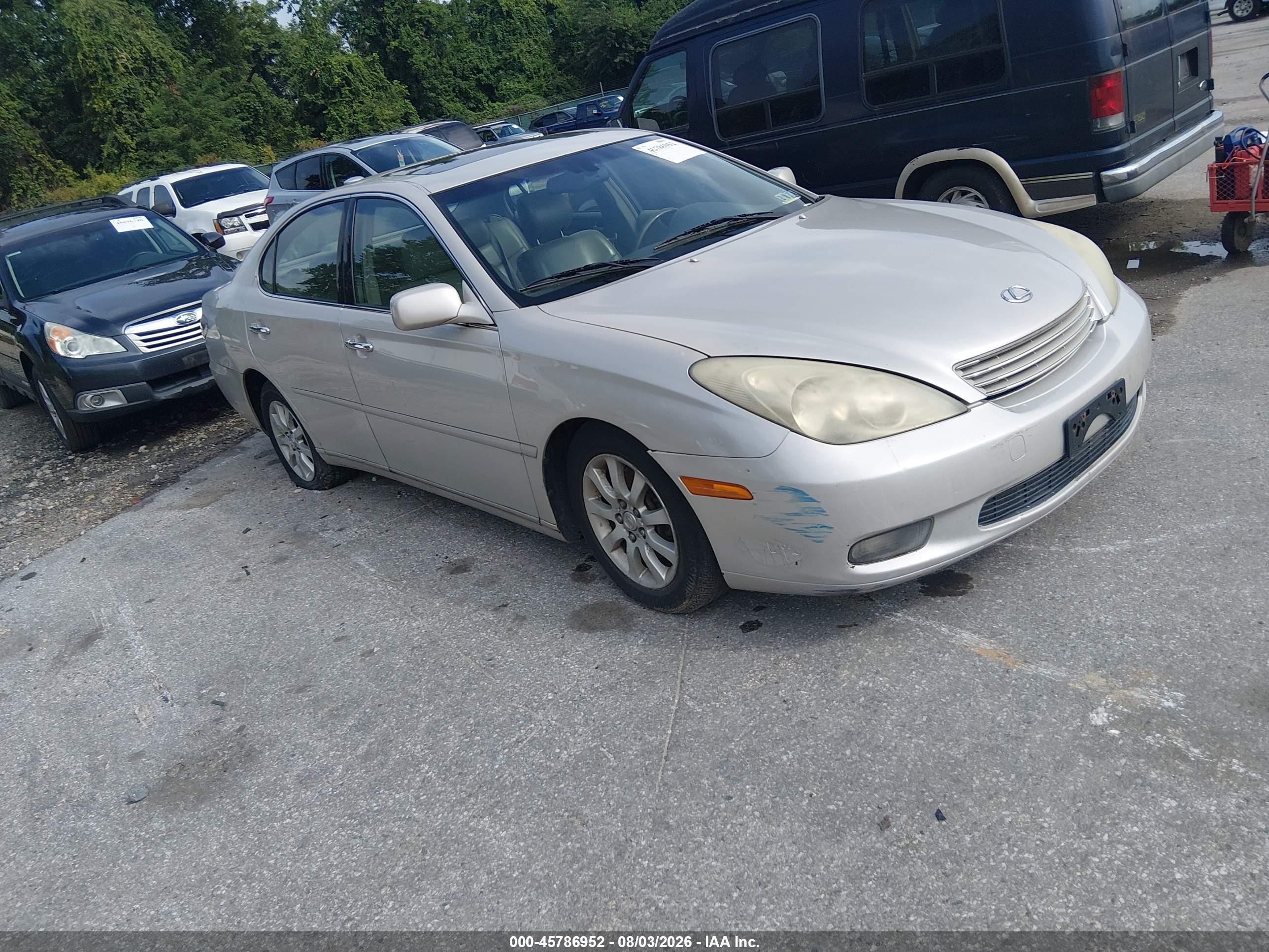 2003 Lexus ES 300, VIN JTHBF30G436010116 — Normal wear