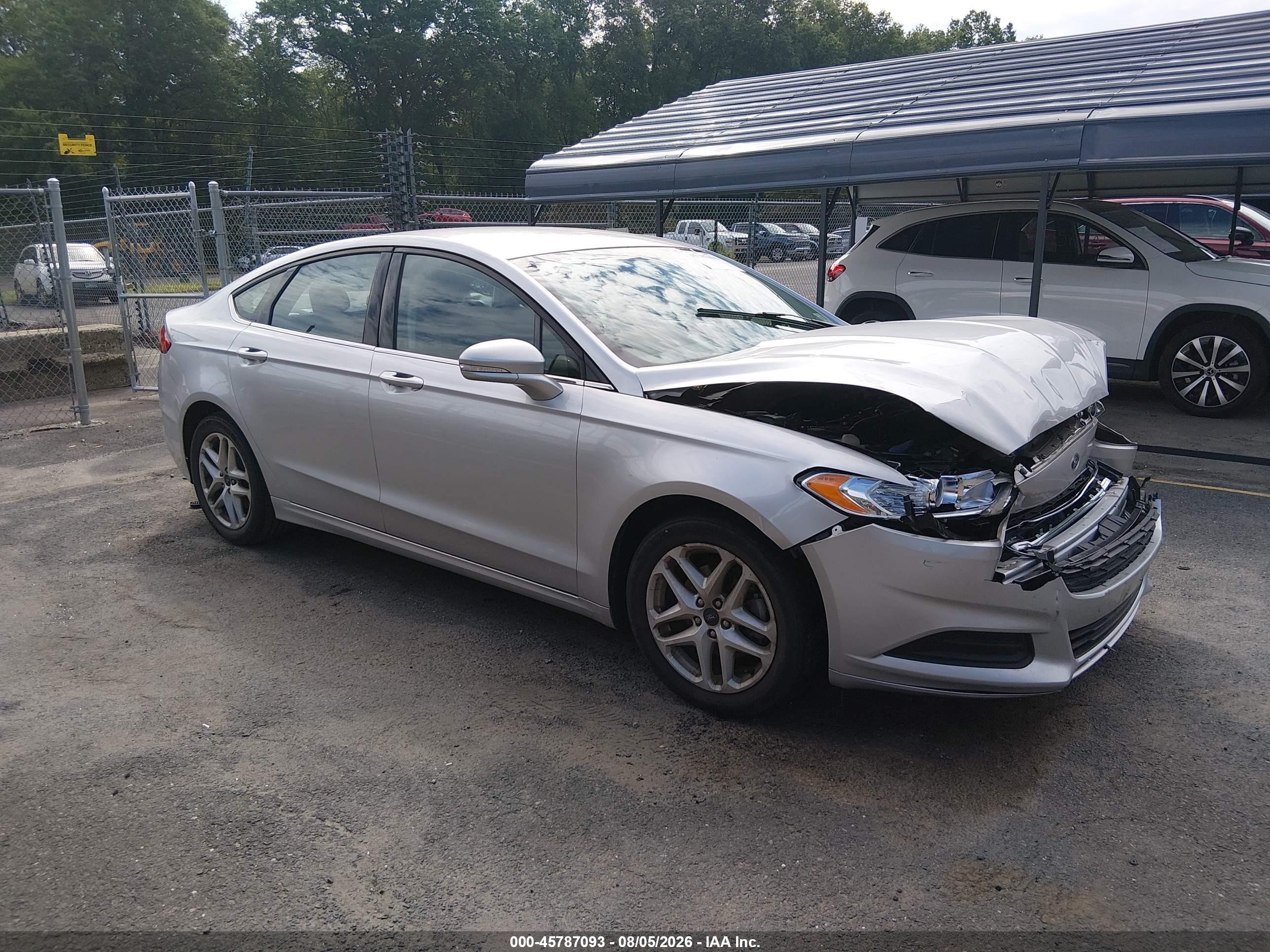 2016 Ford Fusion SE, VIN 1FA6P0H75G5108608 — Front end