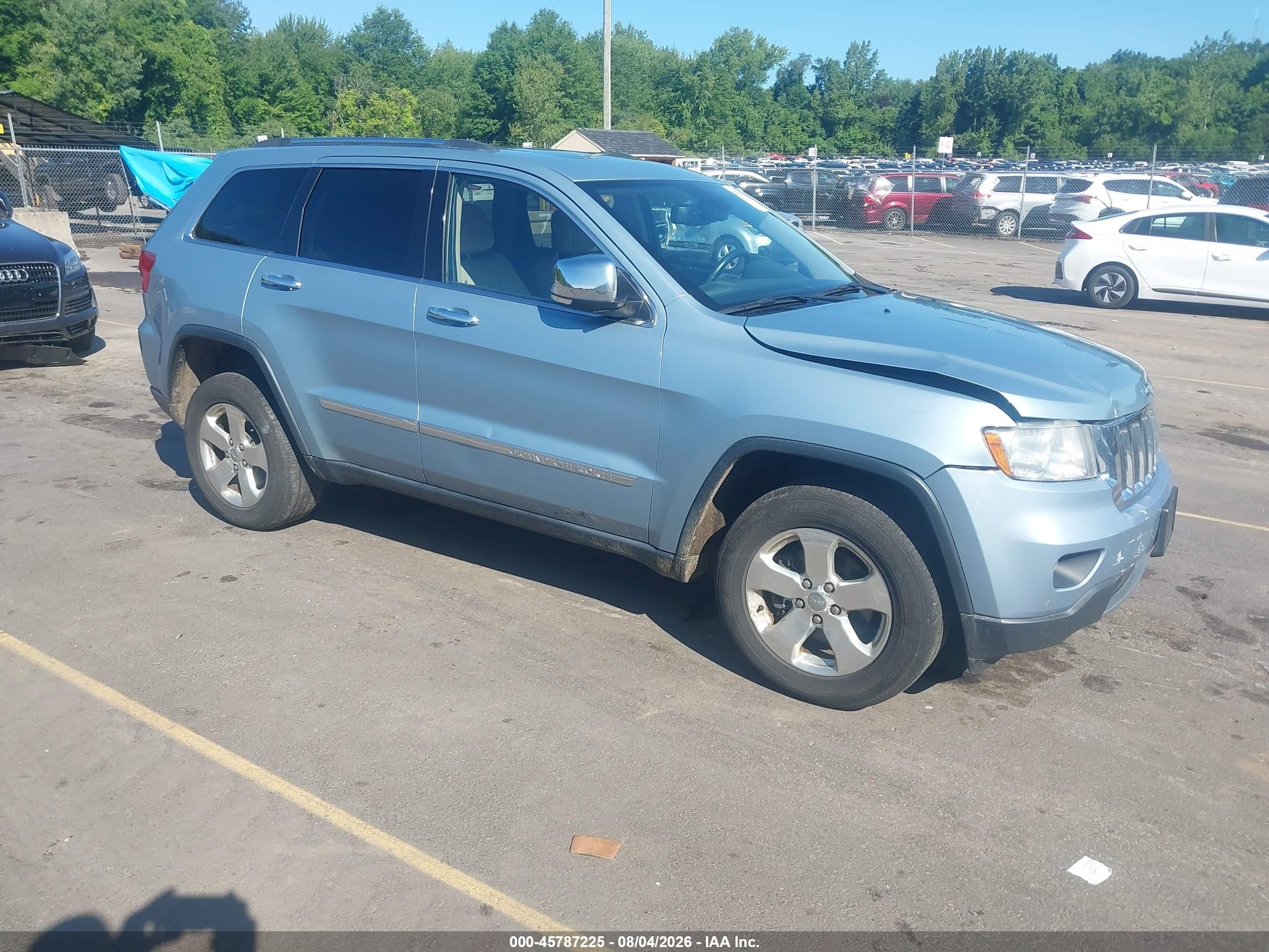 2013 Jeep Grand Cherokee Limited, VIN 1C4RJFBG7DC503658 — Front end