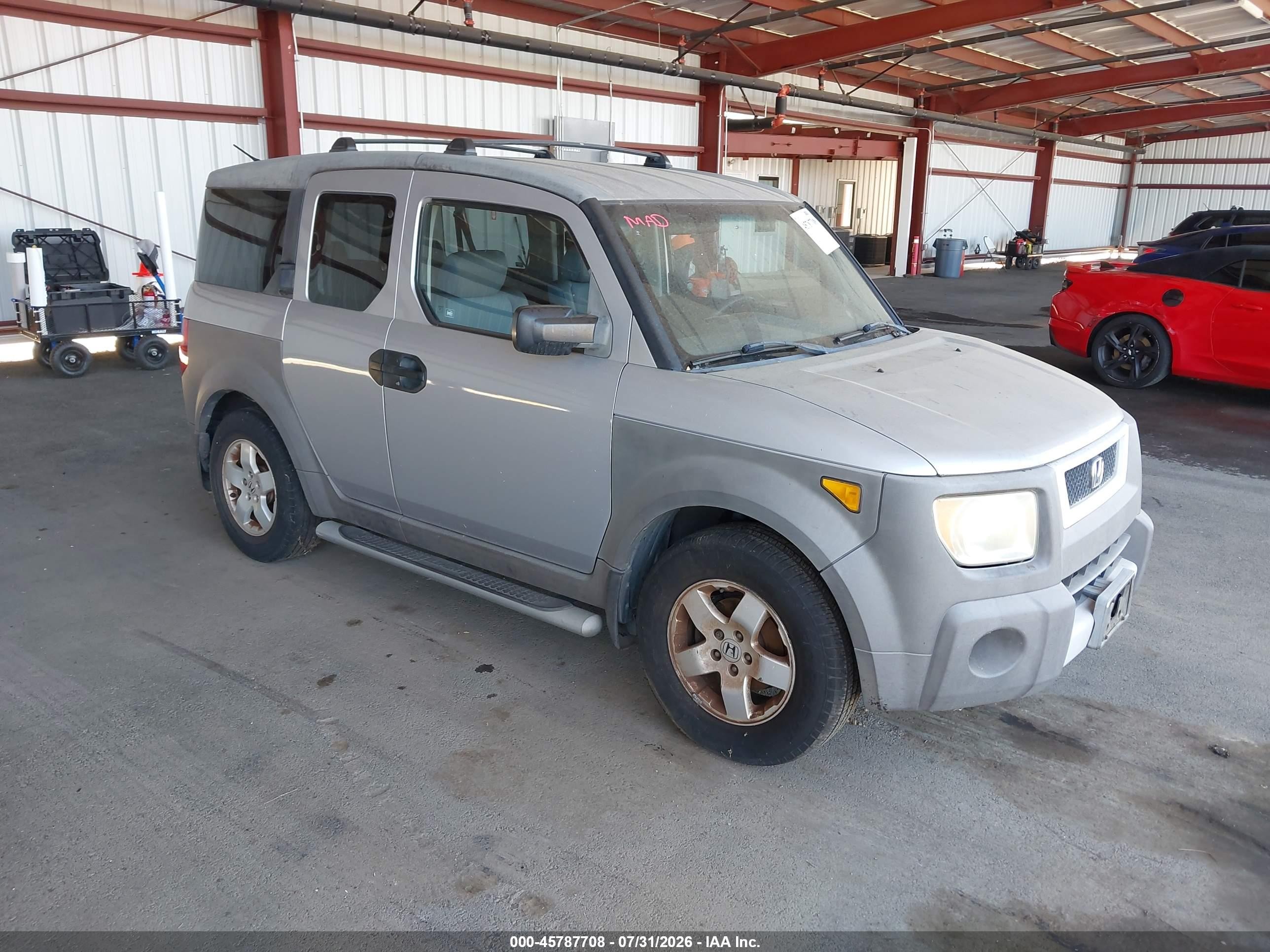2003 Honda Element EX, VIN 5J6YH18563L011311 — Normal wear