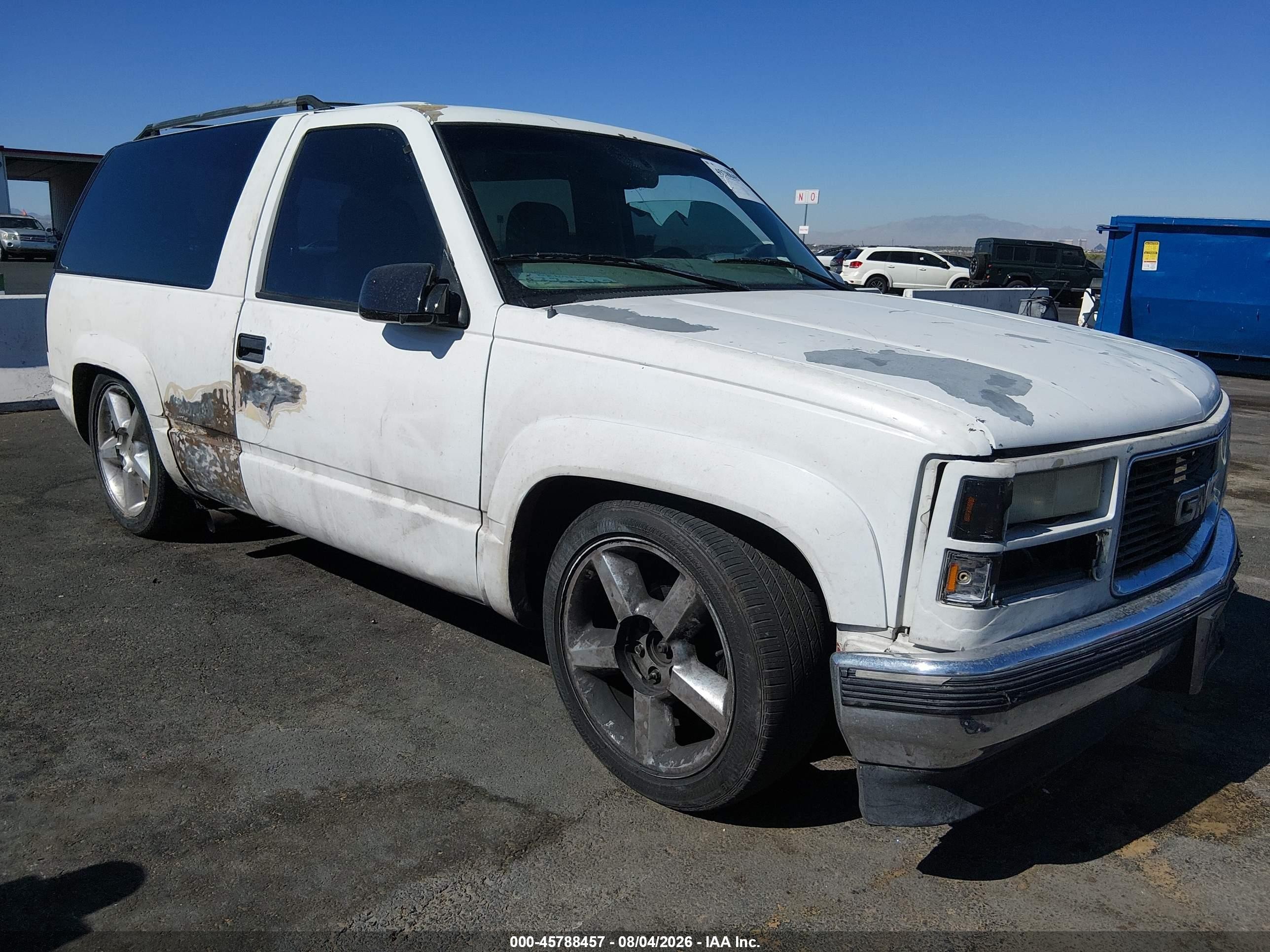 1997 GMC Yukon, VIN 3GKEK18R1VG525939 — По всему кузову