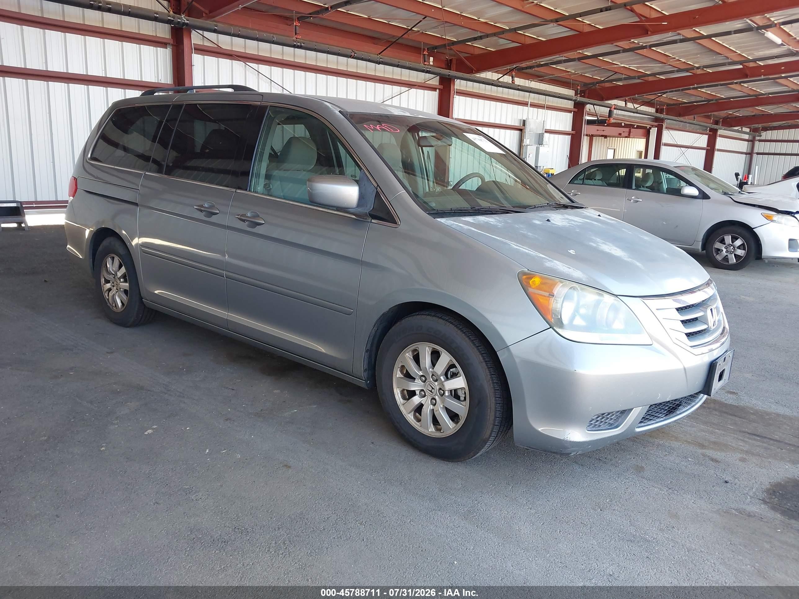 2009 Honda Odyssey EX, VIN 5FNRL38469B036216 — Normal wear