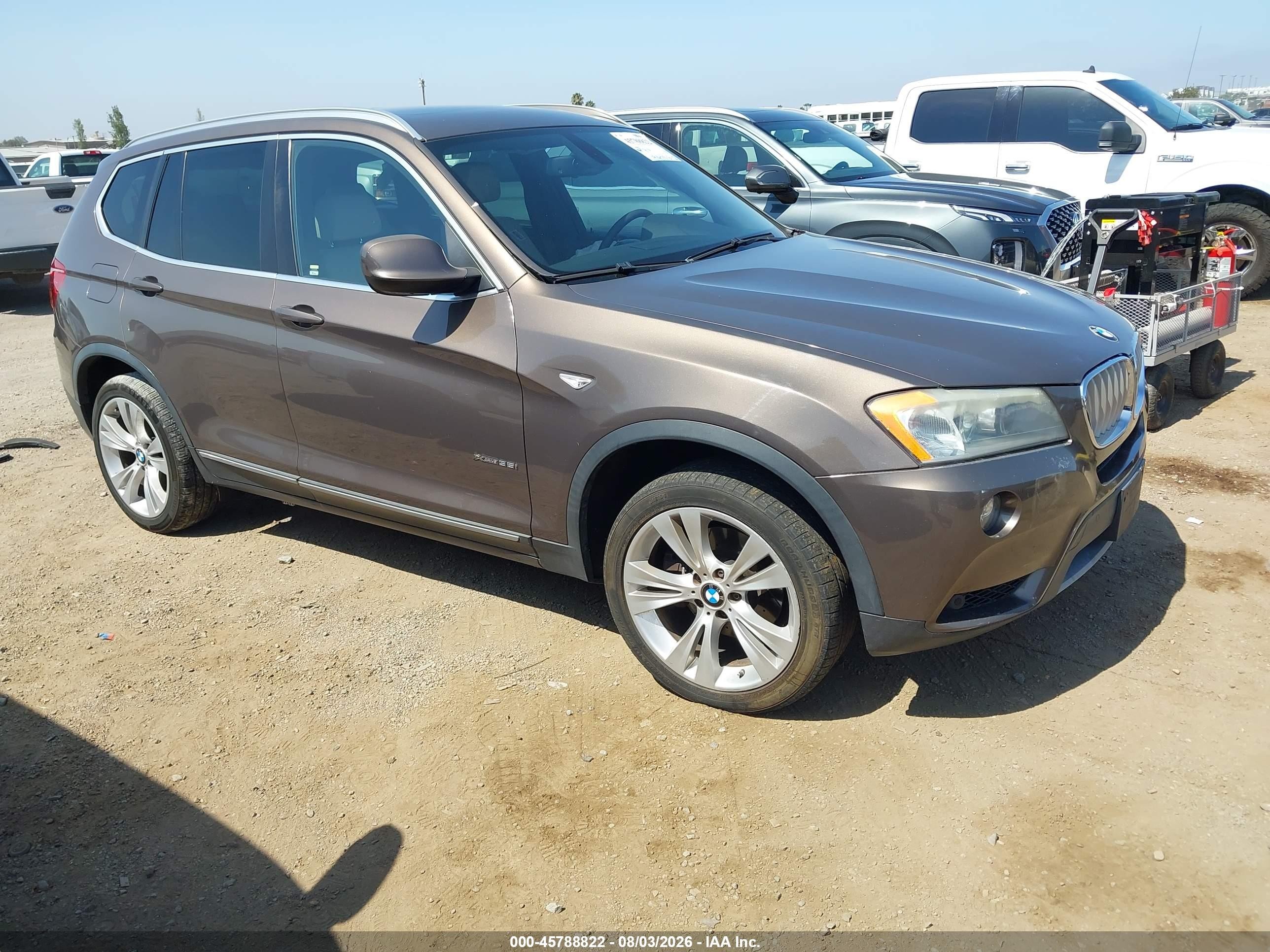 2012 BMW X3 35i, VIN 5UXWX7C59CL736734 — Перед