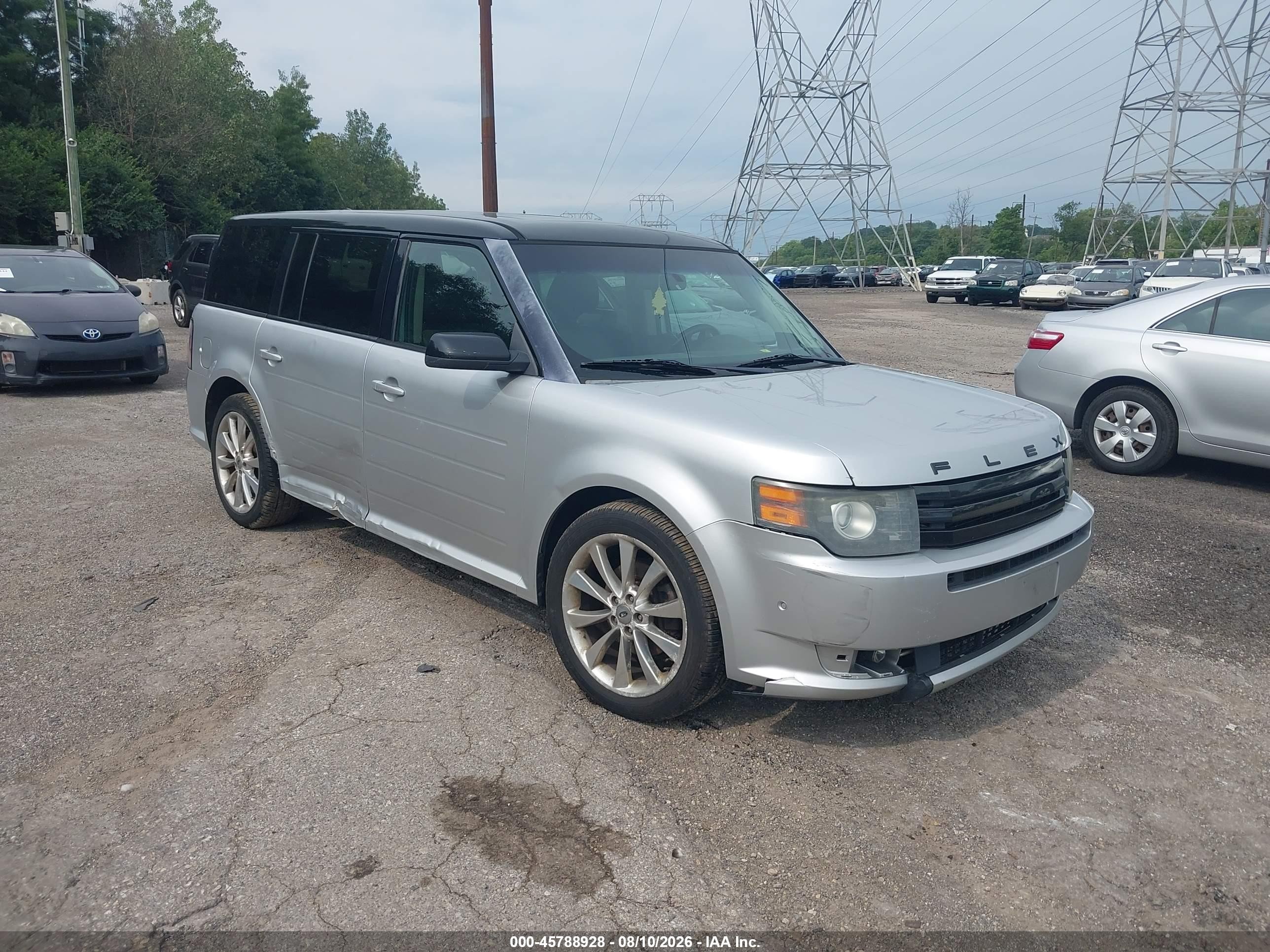 2011 Ford Flex Limited, VIN 2FMHK6DT0BBD34546 — Normal wear