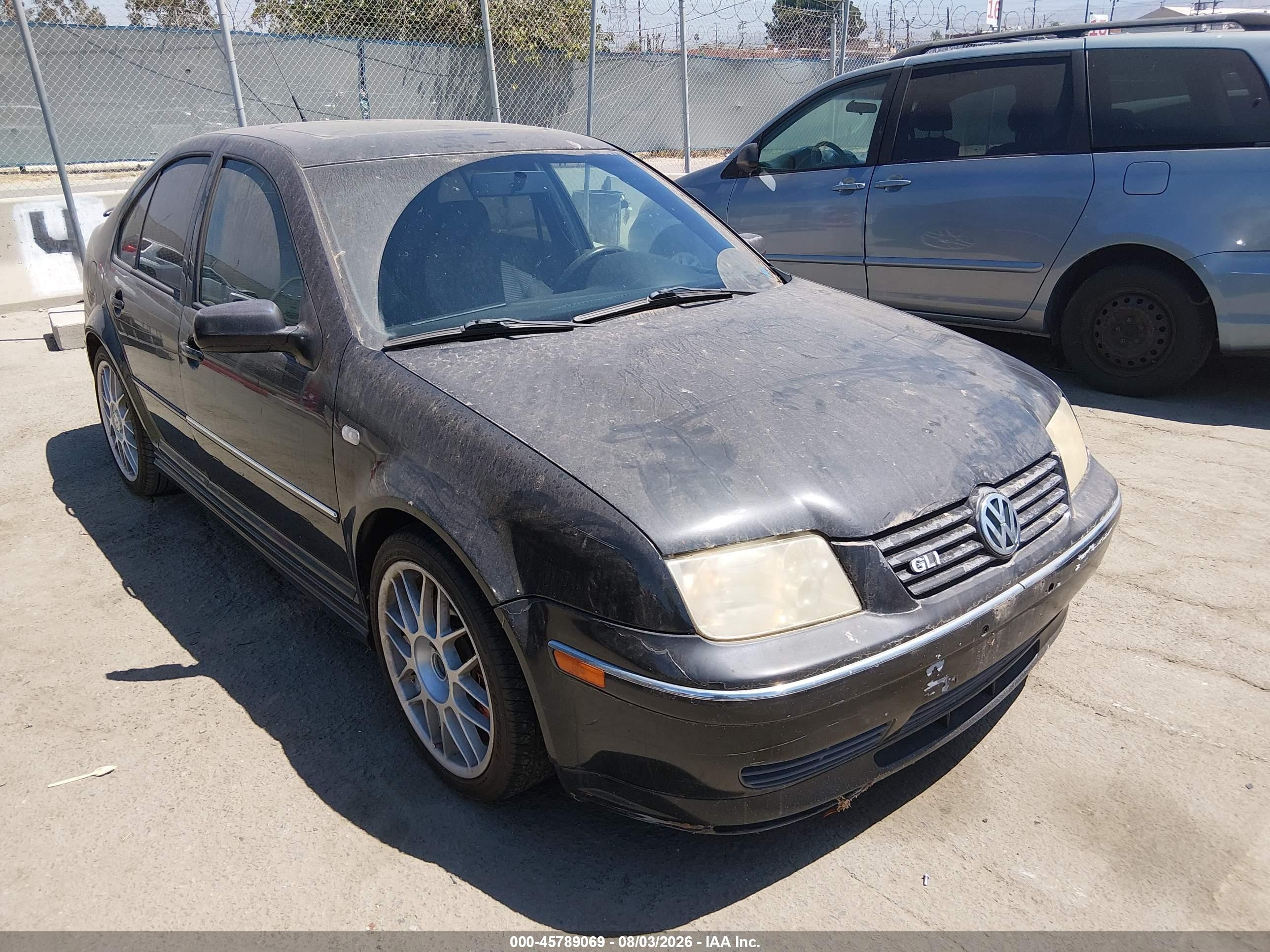 2005 Volkswagen Jetta GLI, VIN 3VWSE69M55M057282 — Normal wear