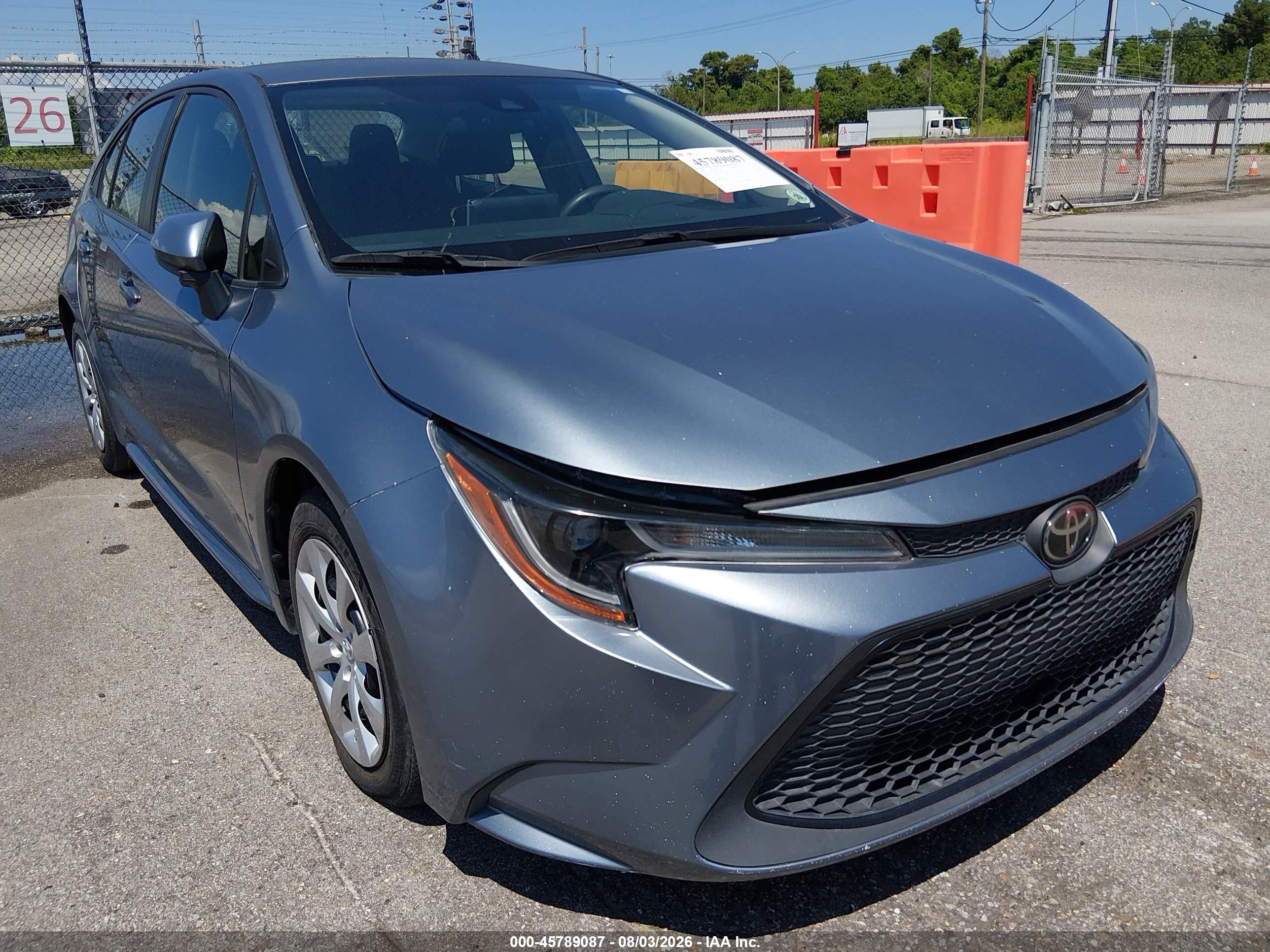 2020 Toyota Corolla LE, VIN JTDEPRAE2LJ033743 — Не указано