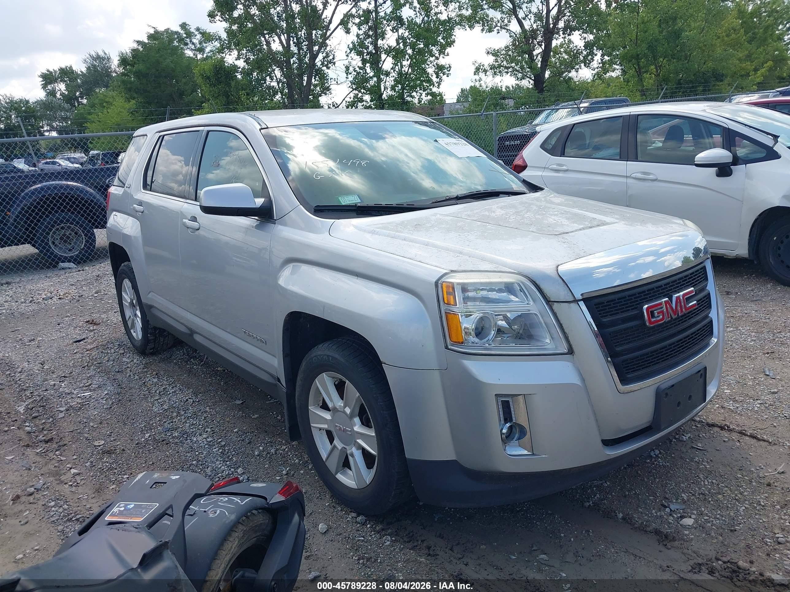 2013 GMC Terrain SLE, VIN 2GKFLREK0D6214648 — Normal wear