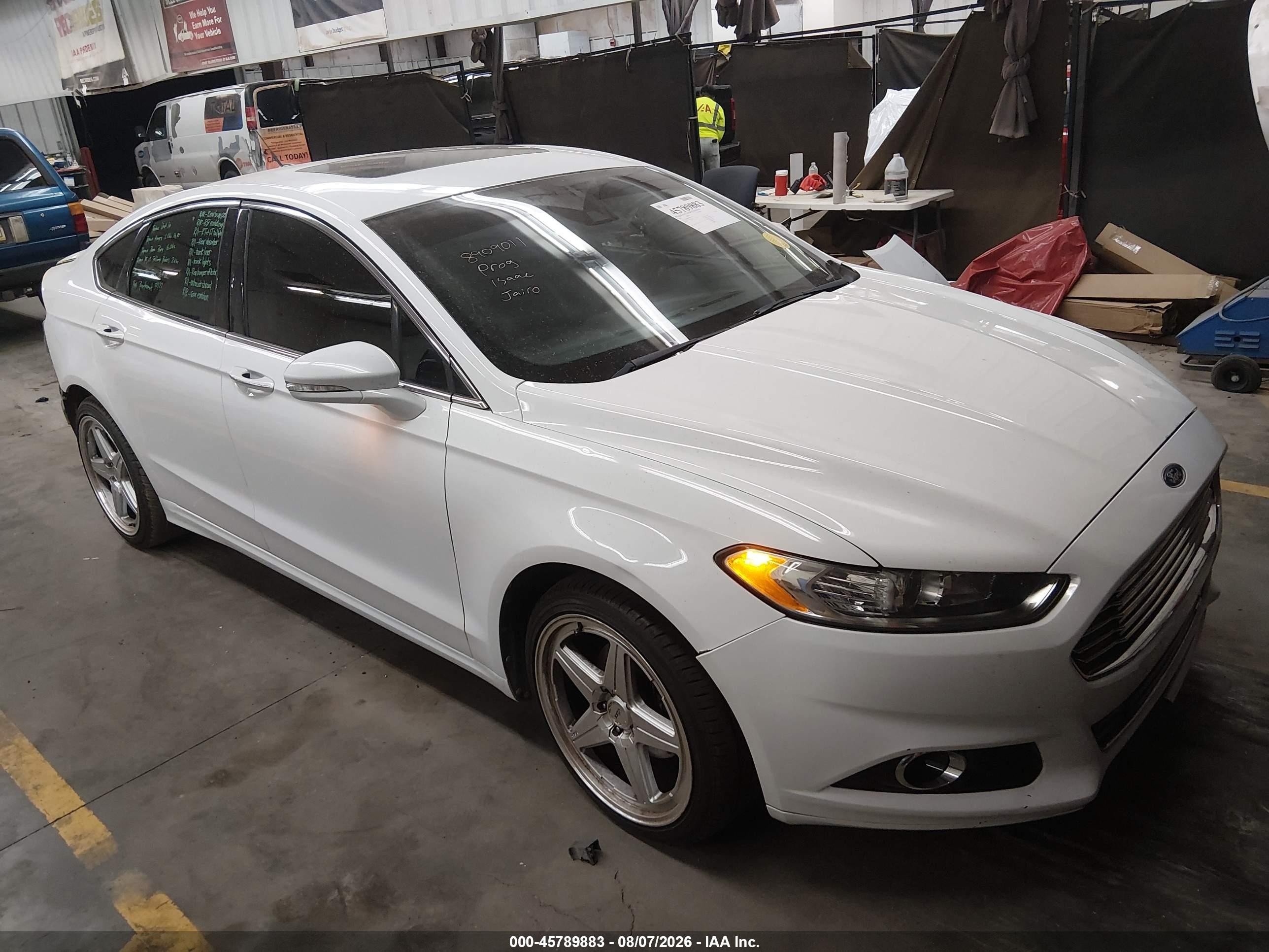 2013 Ford Fusion Titanium, VIN 3FA6P0K90DR147979 — Rear end