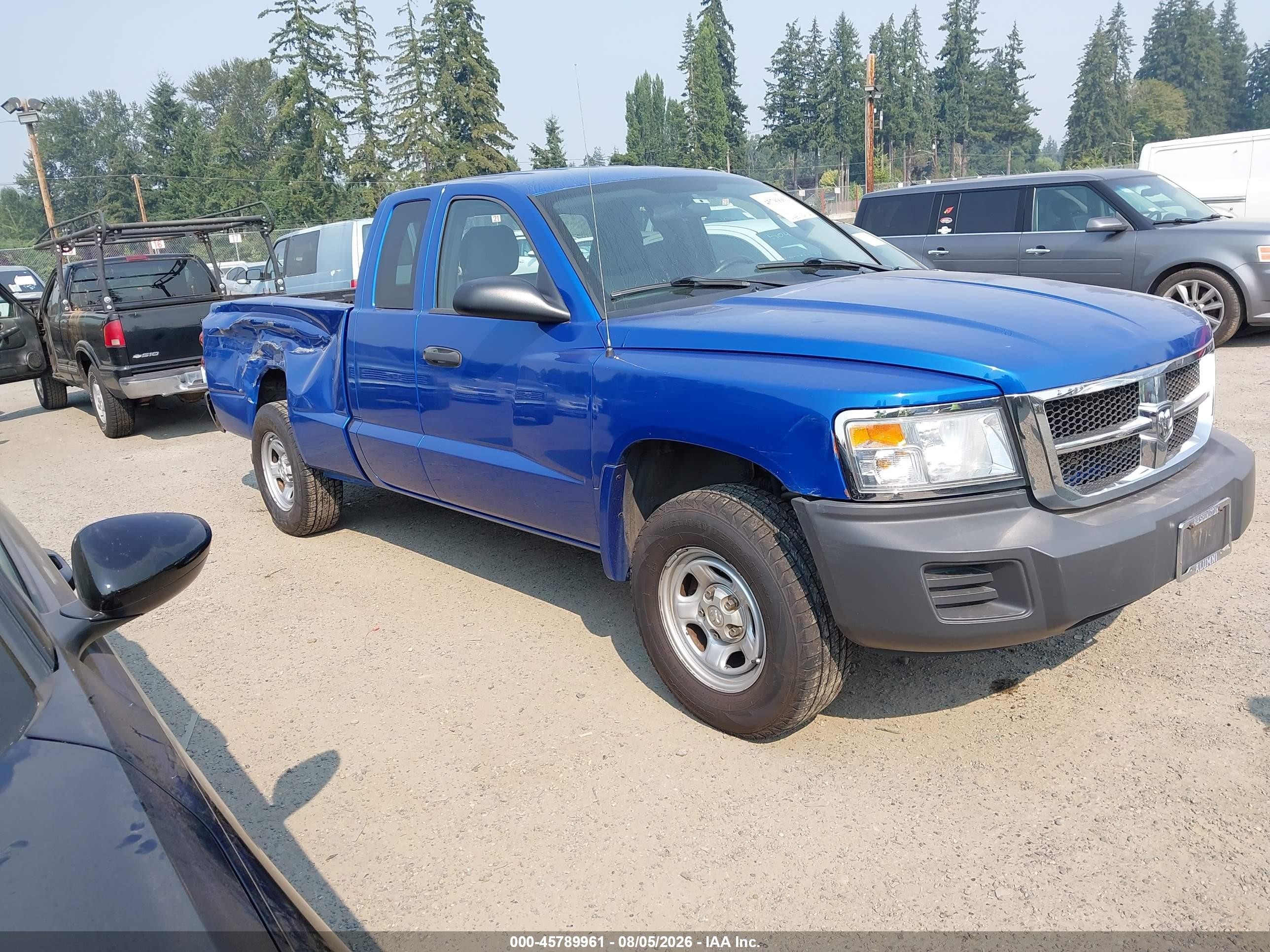 2008 Dodge Dakota ST, VIN 1D7HE22K38S501680 — Бок