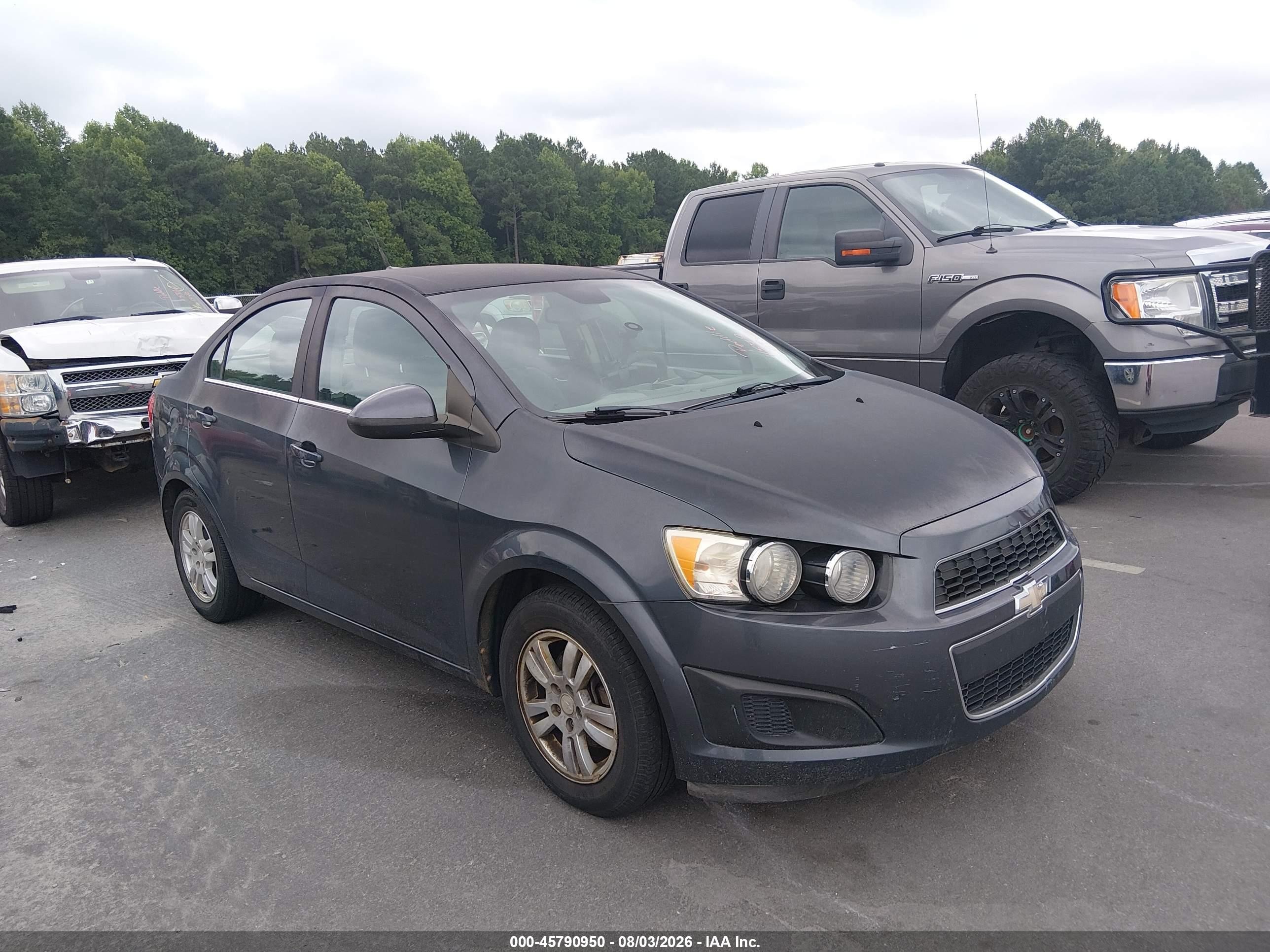 2013 Chevrolet Sonic LT, VIN 1G1JC5SH8D4166947 — Normal wear
