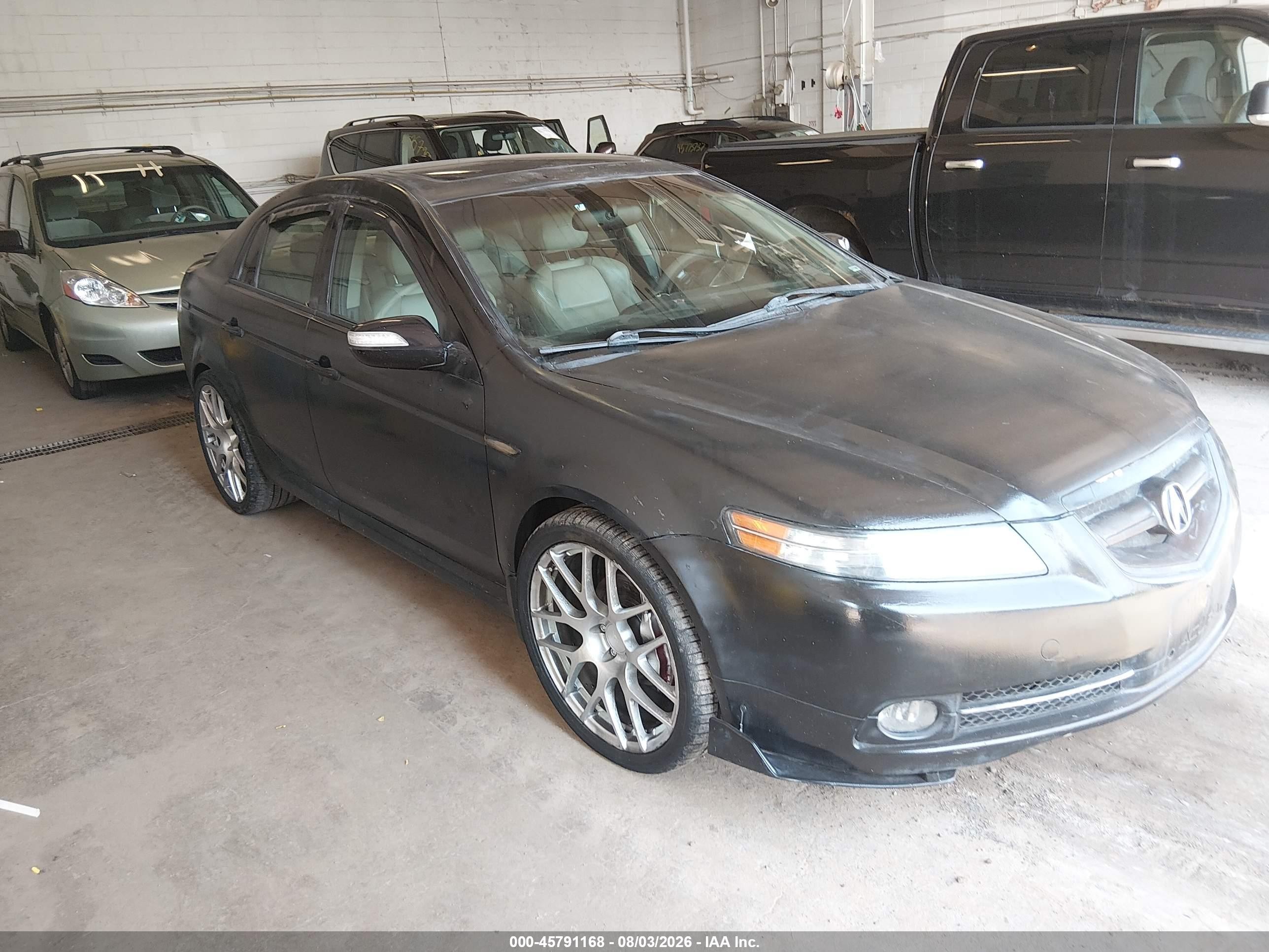 2007 Acura TL Type S, VIN 19UUA76527A001716 — Обычный износ